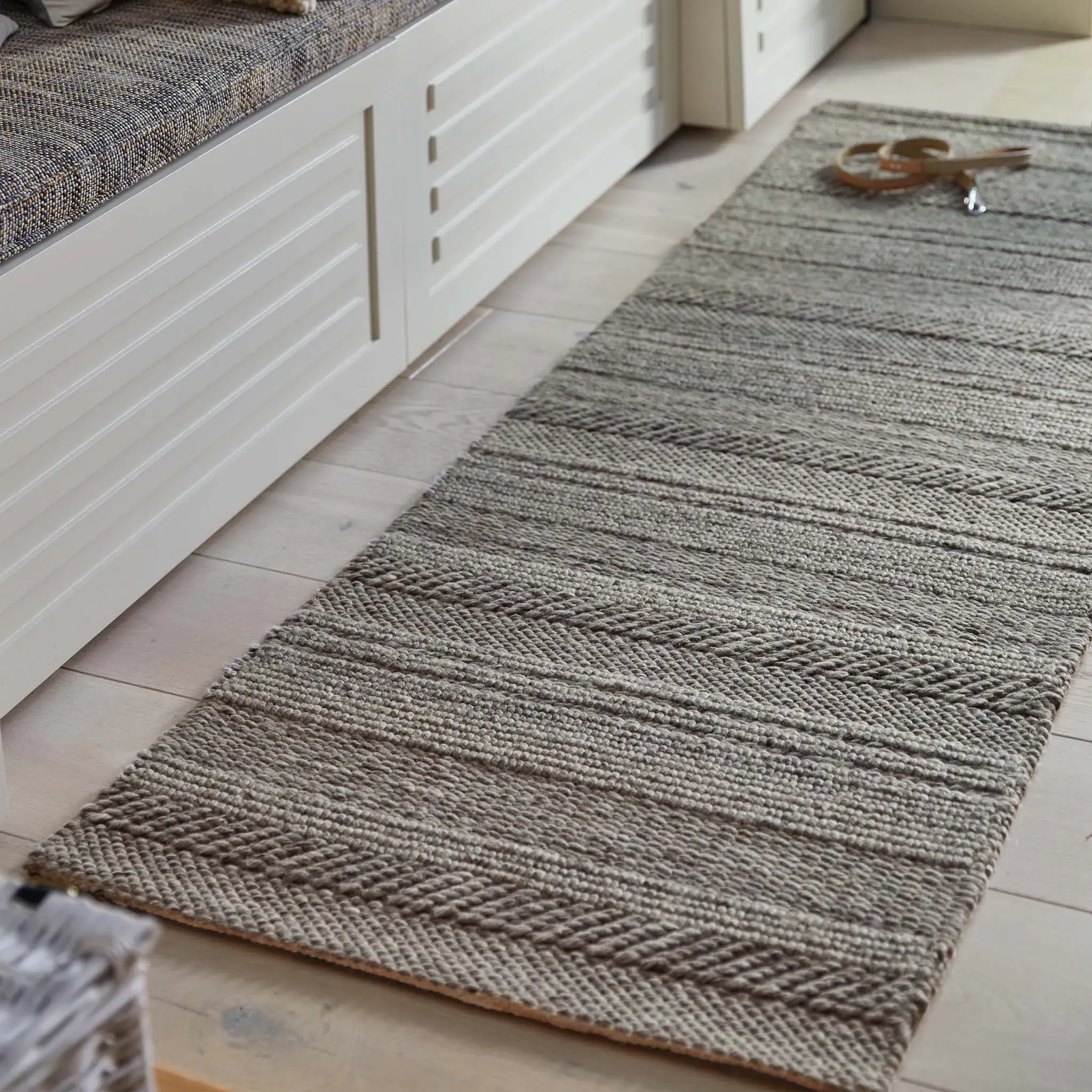 Origin Chunky Knit Rug Runner - Grey, Wool product