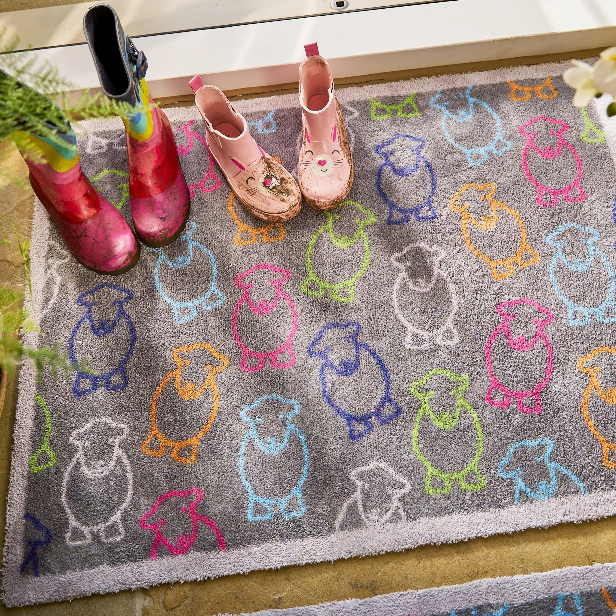 Outline Herdy Washable Doormat - Dark Grey product