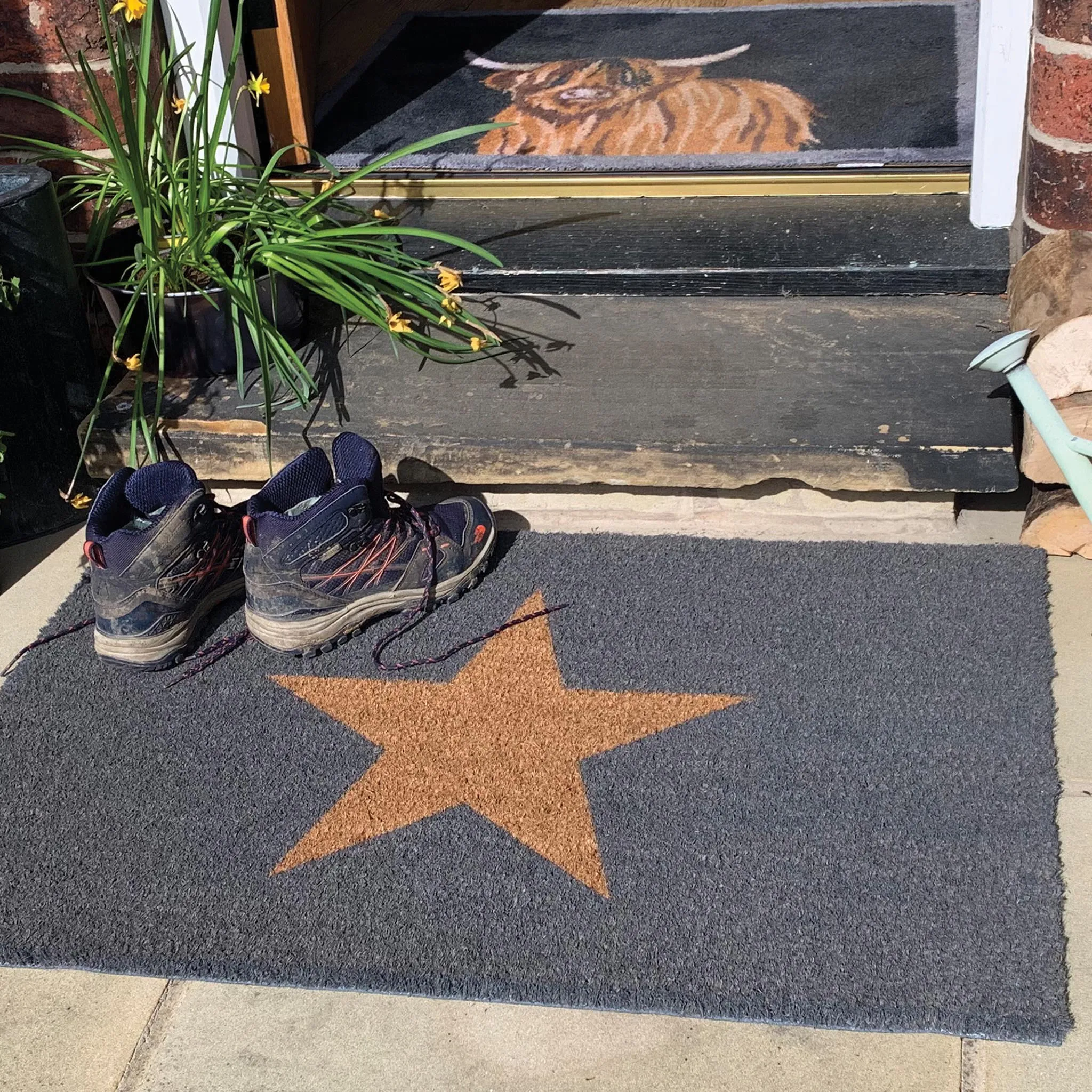 Printed Coir Inverse Star Doormat - Black, Coir product