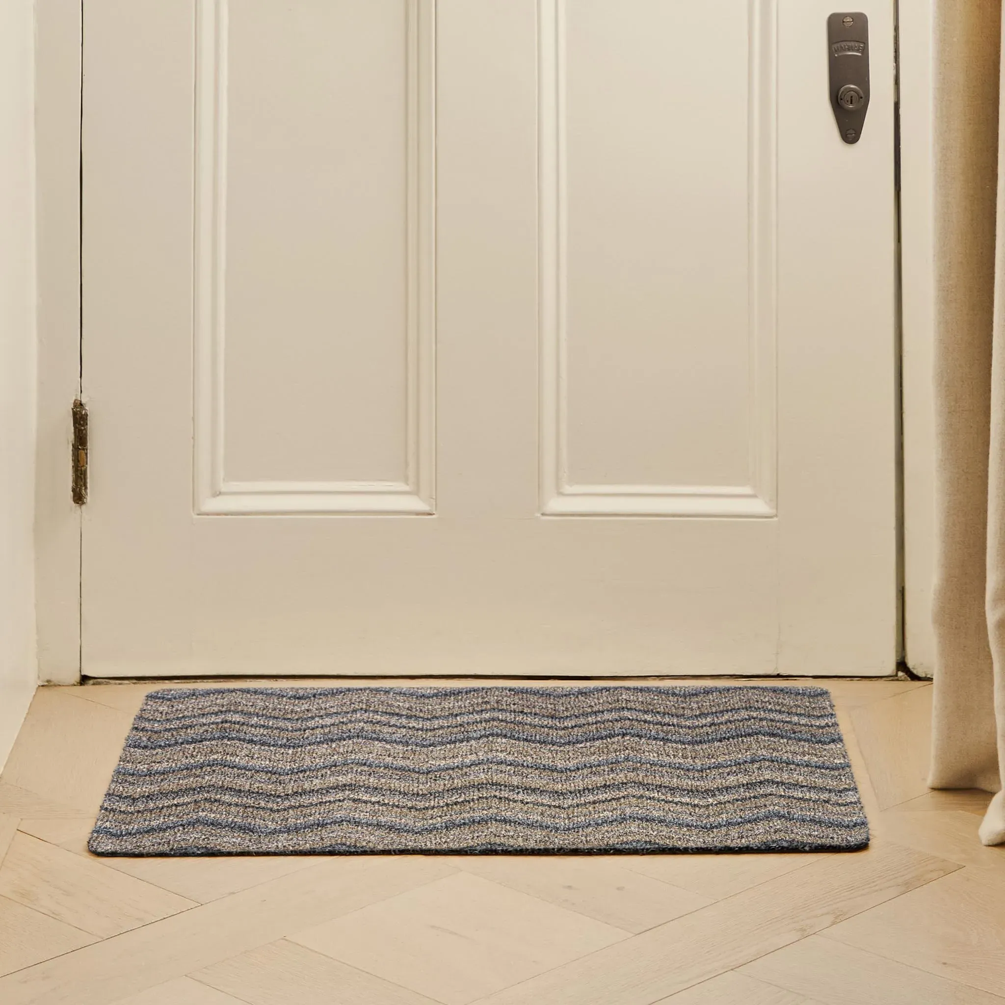 Ribbon Zig Zag Washable Doormat - Grey product