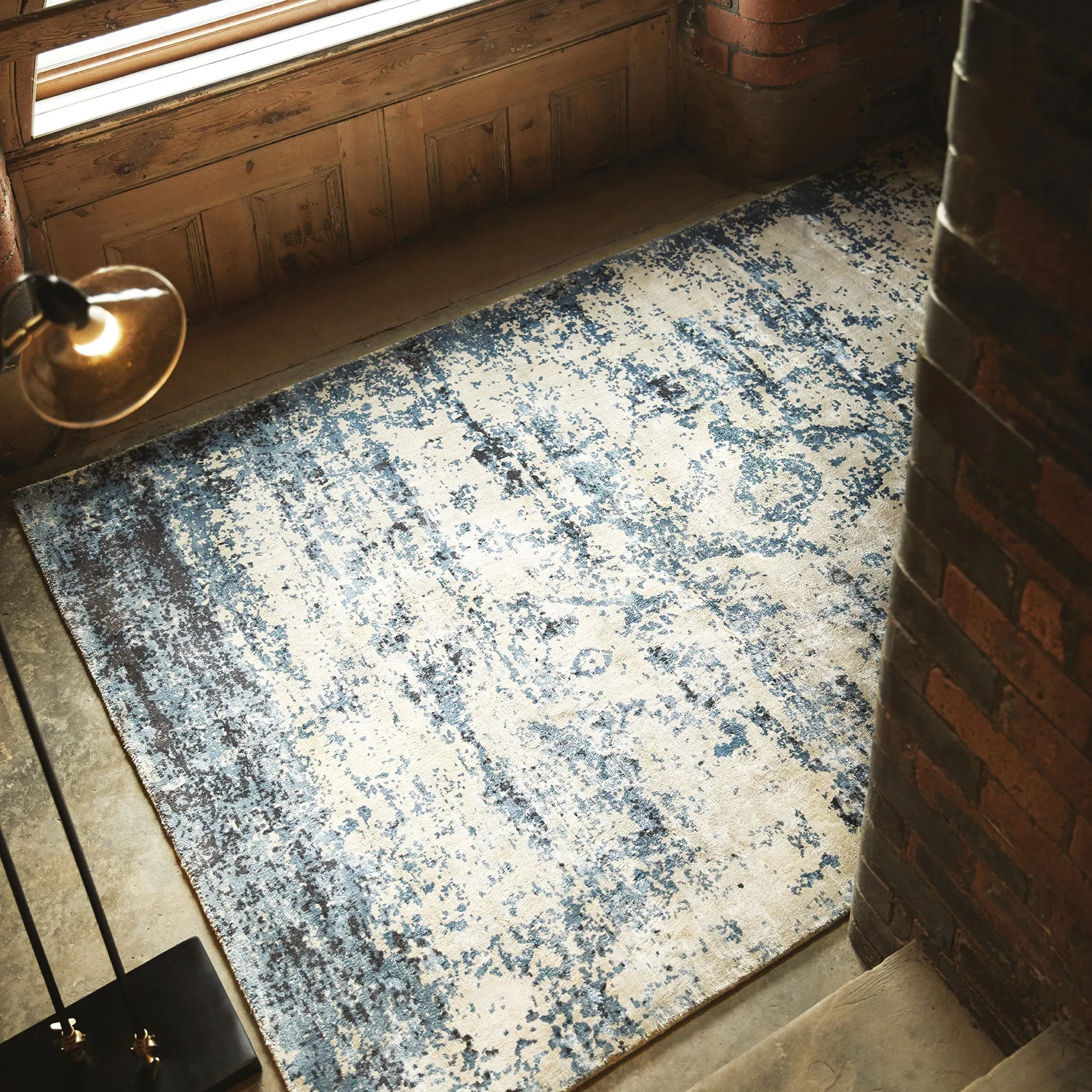 Rug Guru Persia Area Rug - Midnight Oyster, Viscose product
