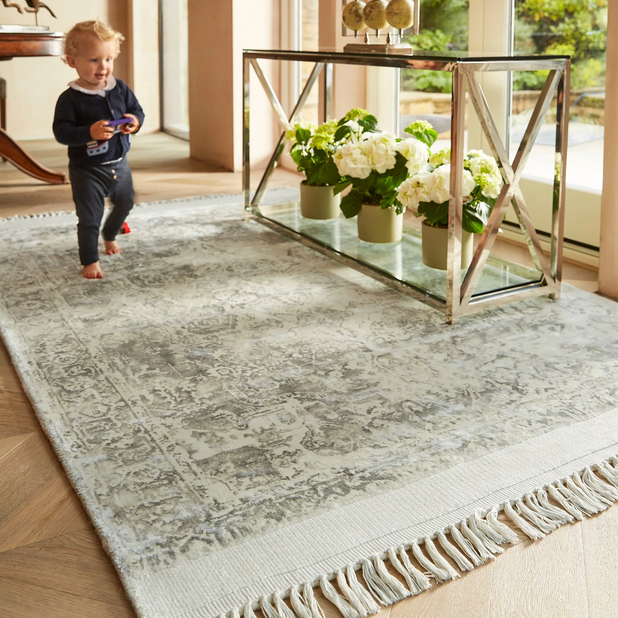 Vintage Fringe Rug - Mocha, Viscose product
