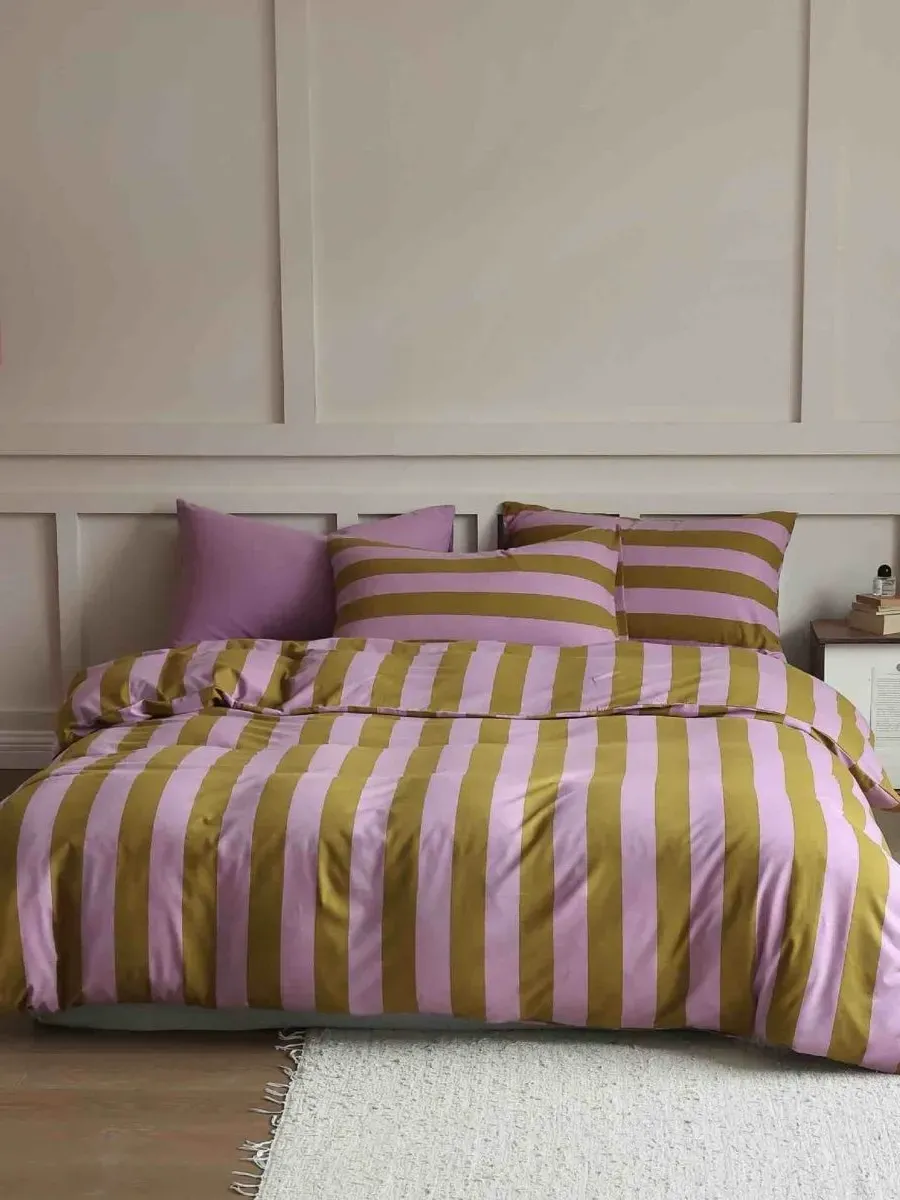 Dopamine Stripe Duvet Cover Set with Fitted Sheet - Cotton product