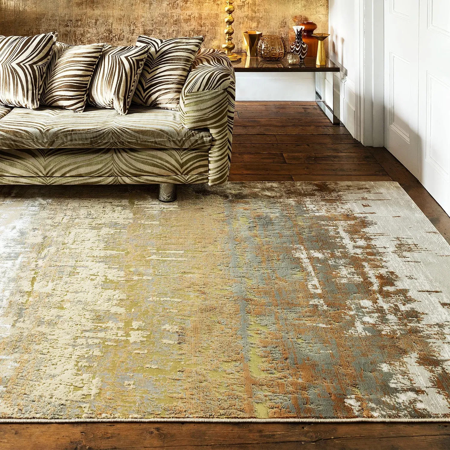 160x230cm Area Rug with Metallic Accents - Gold
