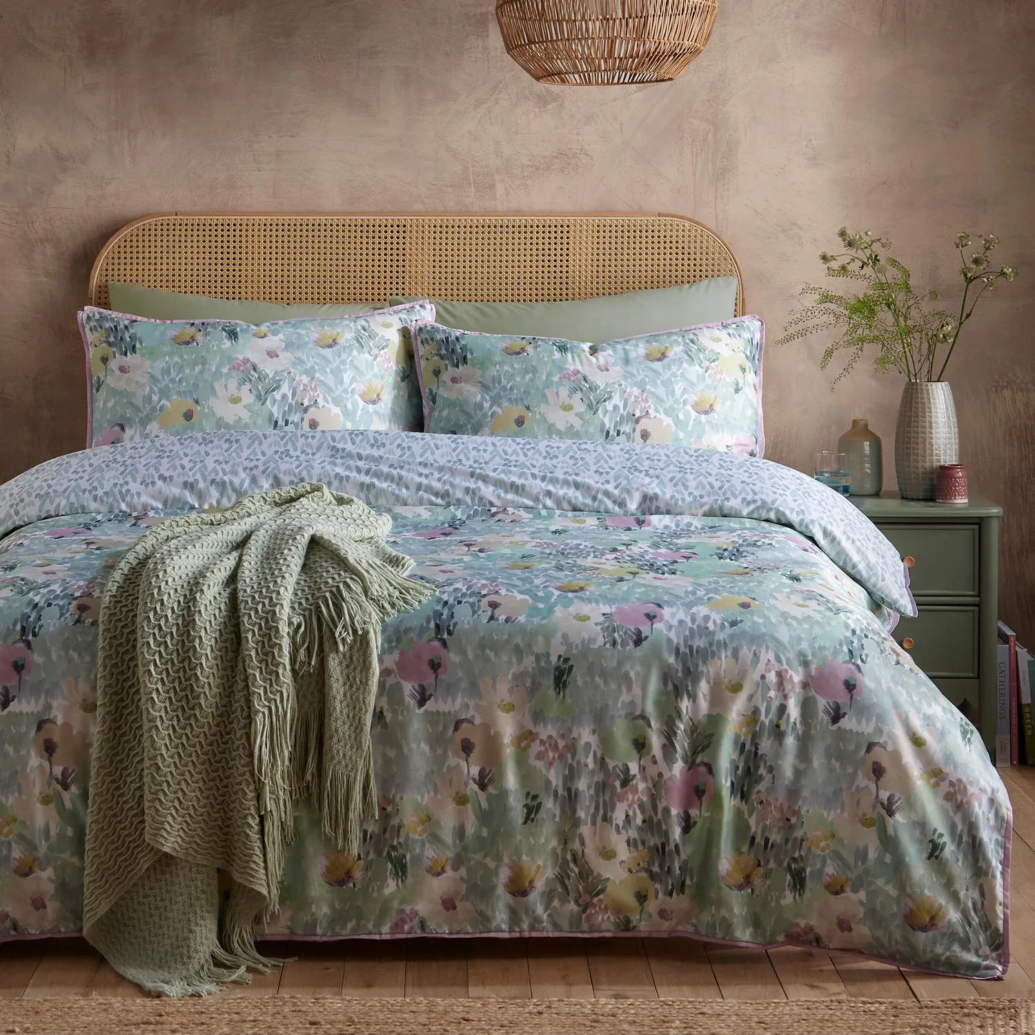 Abstract Floral Double Reversible Duvet Set - Multi, Cotton product