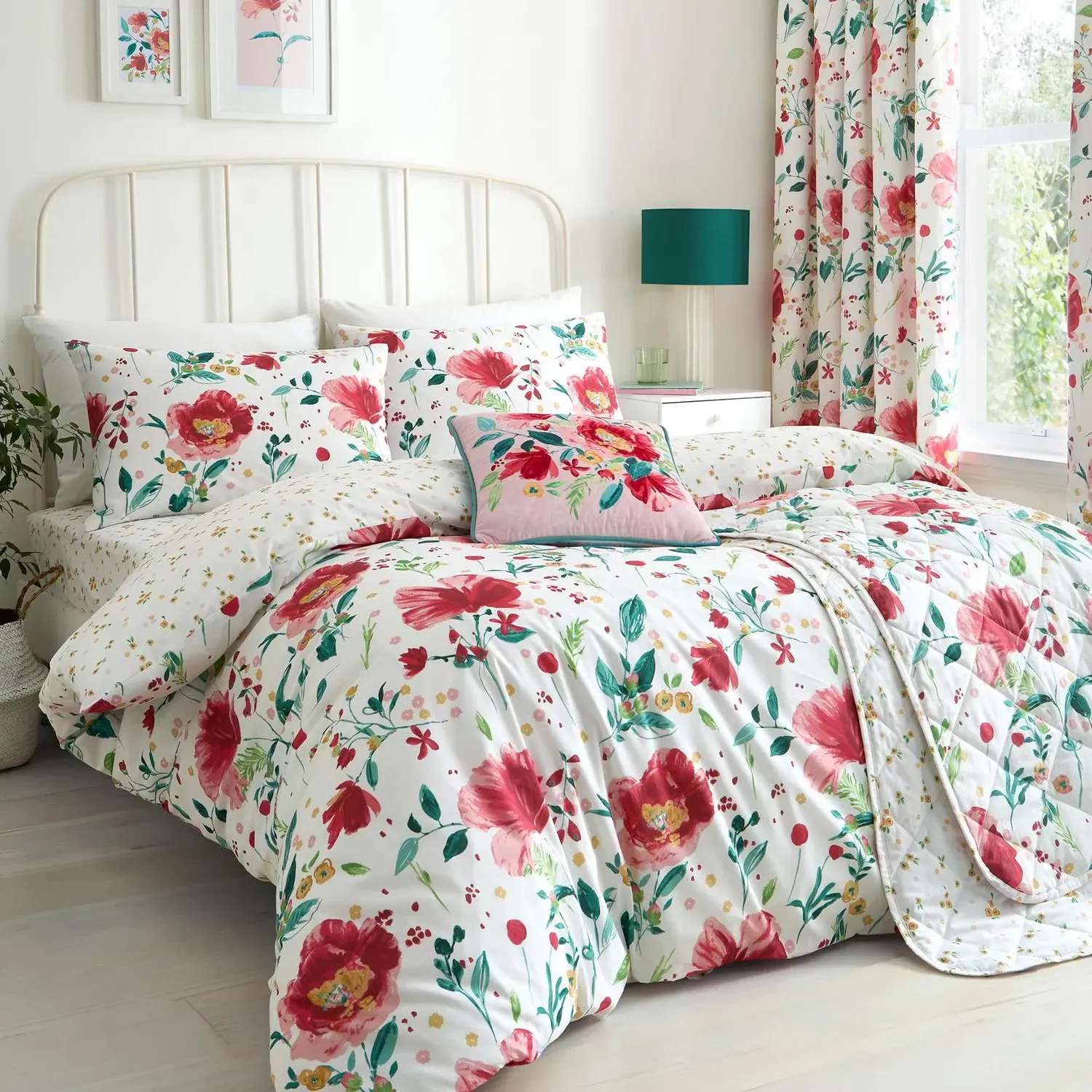 Abstract Poppy Single Reversible Duvet Set - Red product