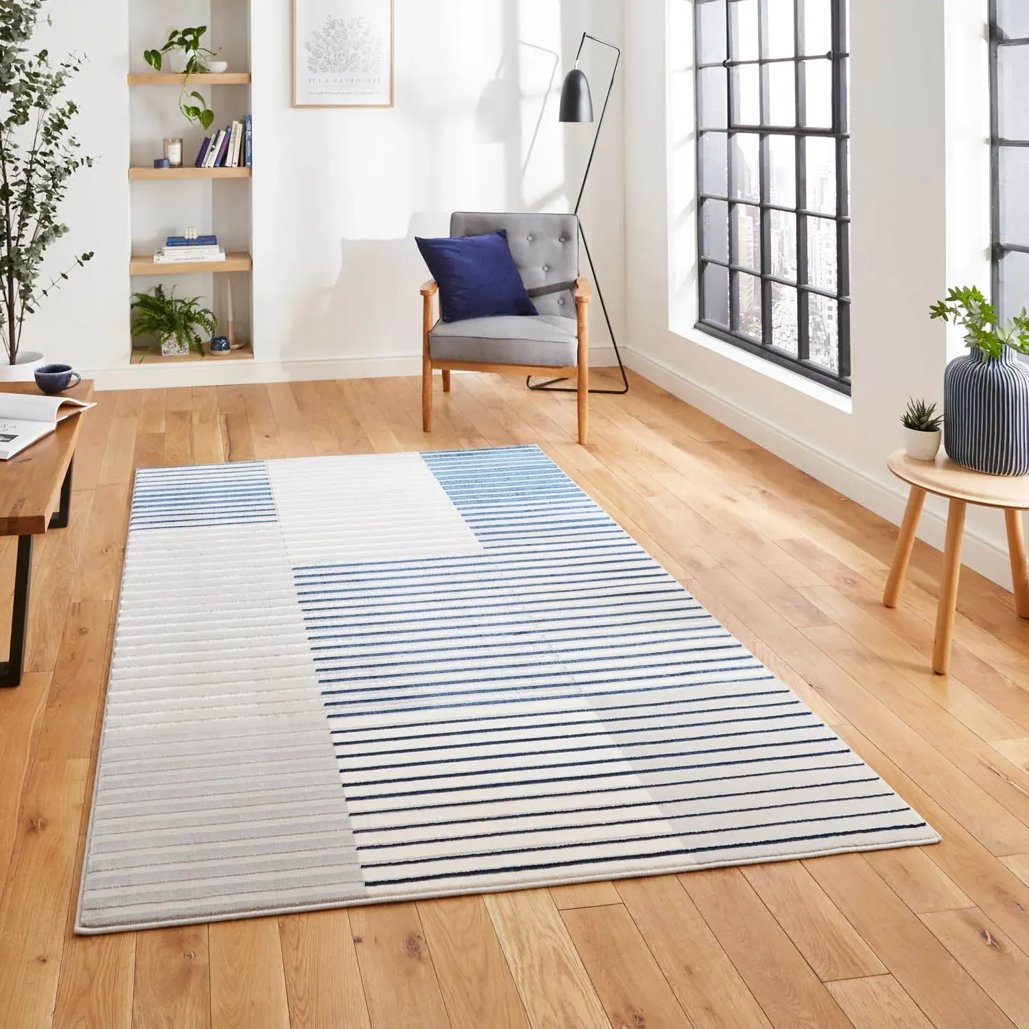 Stripe Rug with Abstract Pattern - Grey, Synthetic product