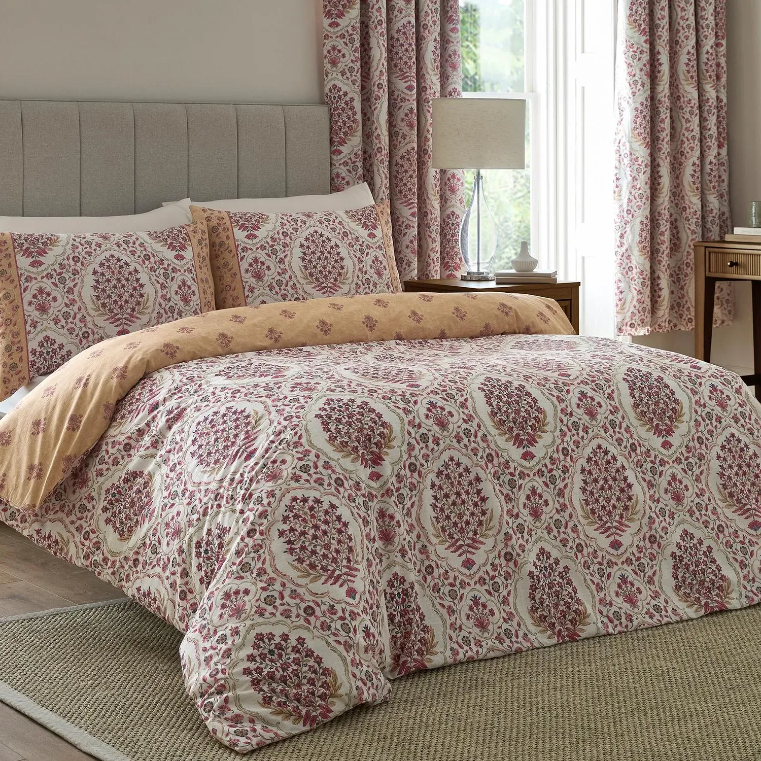 Ashmead King Size Reversible Duvet Set - Red, Cotton by Julian Charles