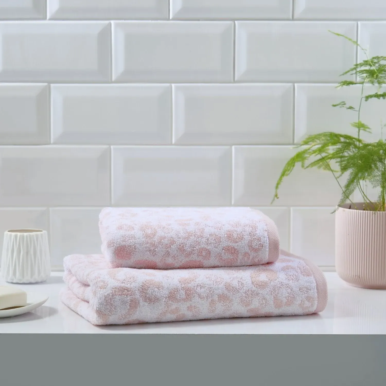 Bath Towel Animal Print - Pink, Cotton