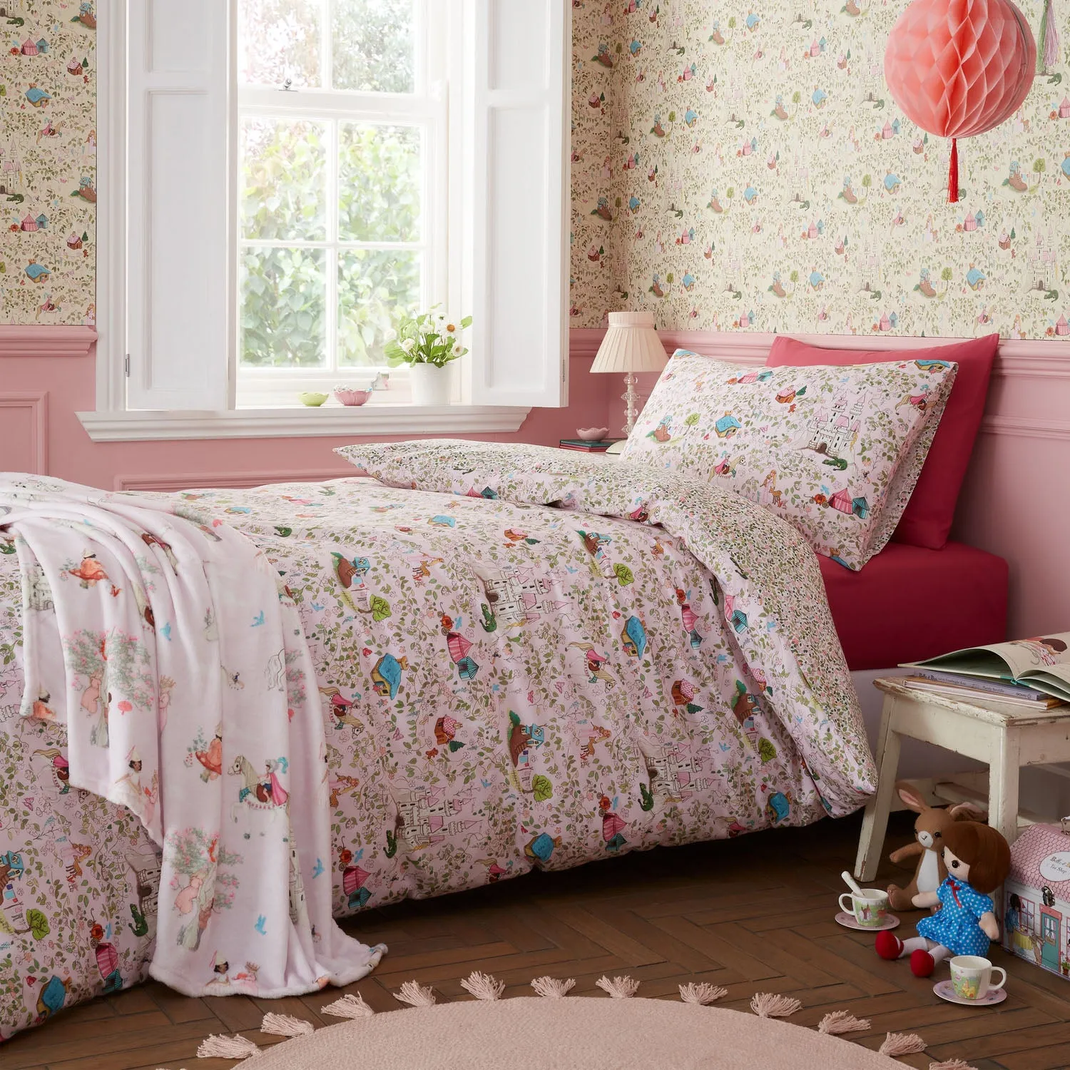 Belle & Boo Fairytale Cot Bed Reversible Duvet Set - Pink, Cotton product