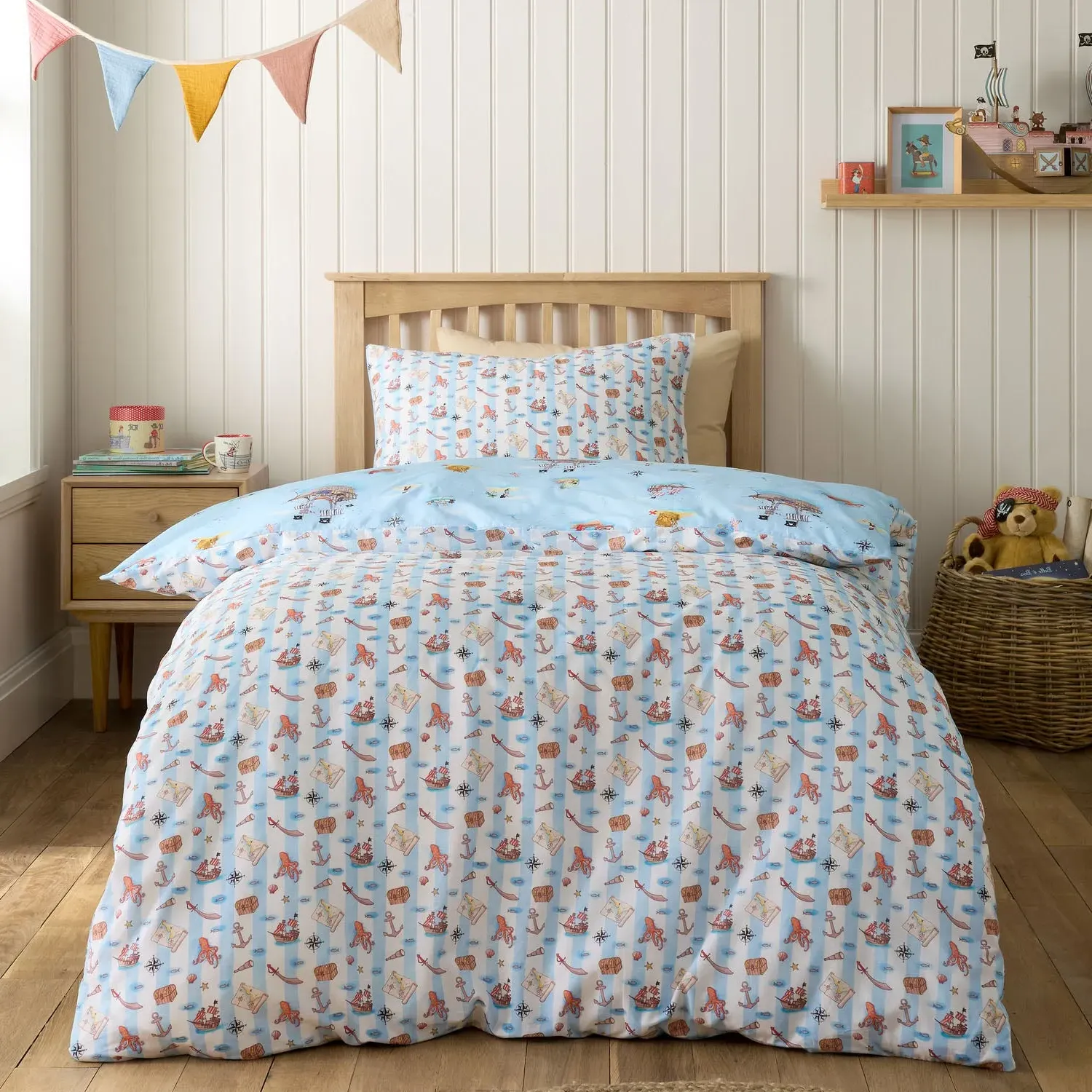Belle & Boo Pirates Single Duvet Set - Blue, Cotton alternate view