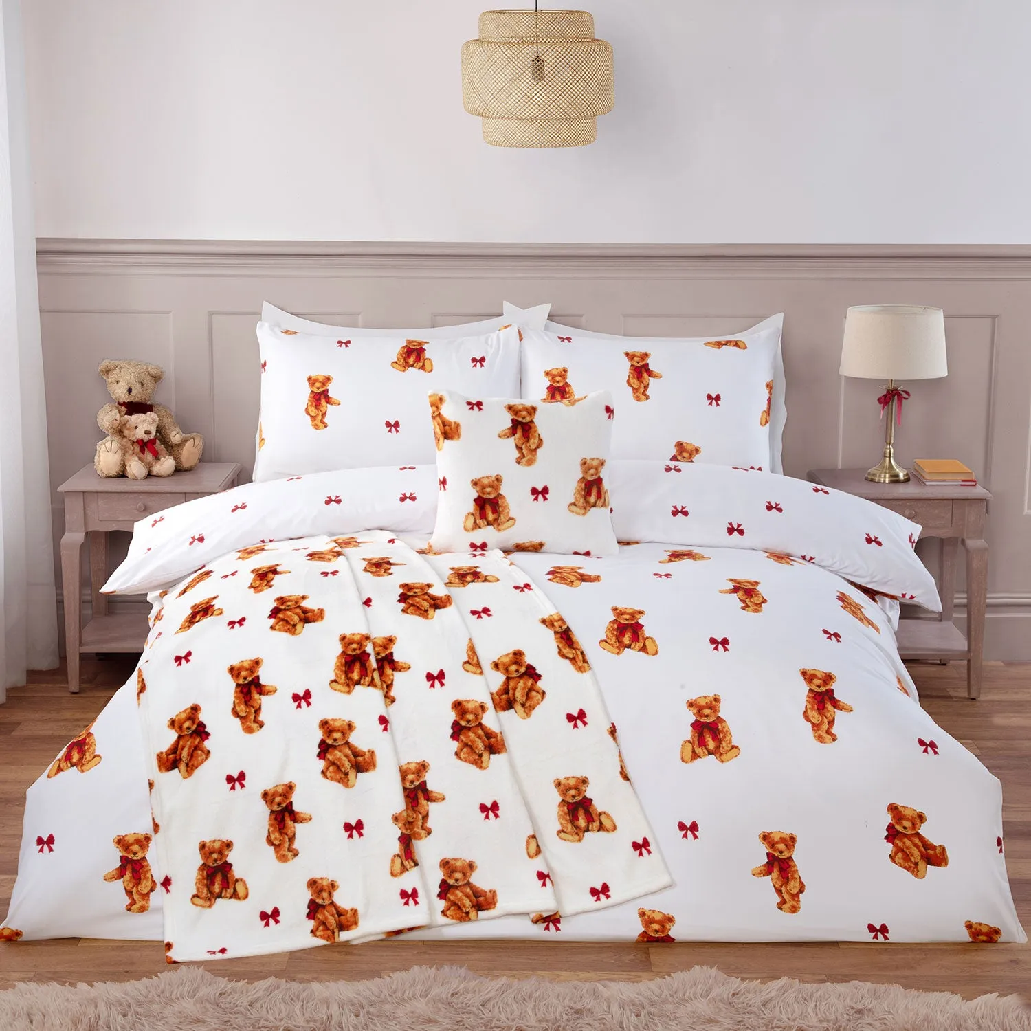 Bertie Bear Single Bedding, Cushion & Throw Bundle - White product