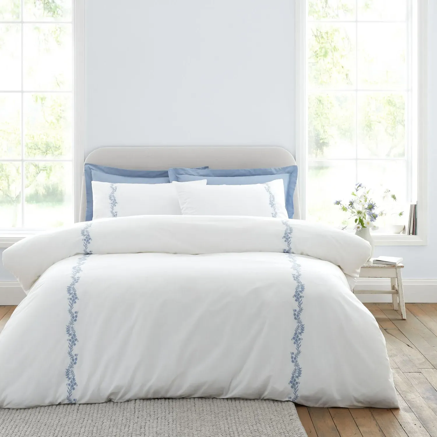 Bianca Camille Single Duvet Set Floral Embroidered - White, Cotton product