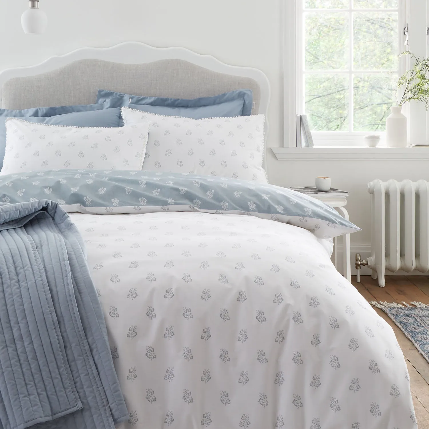 Bianca Esme Floral Double Duvet Set Reversible - White, Cotton product