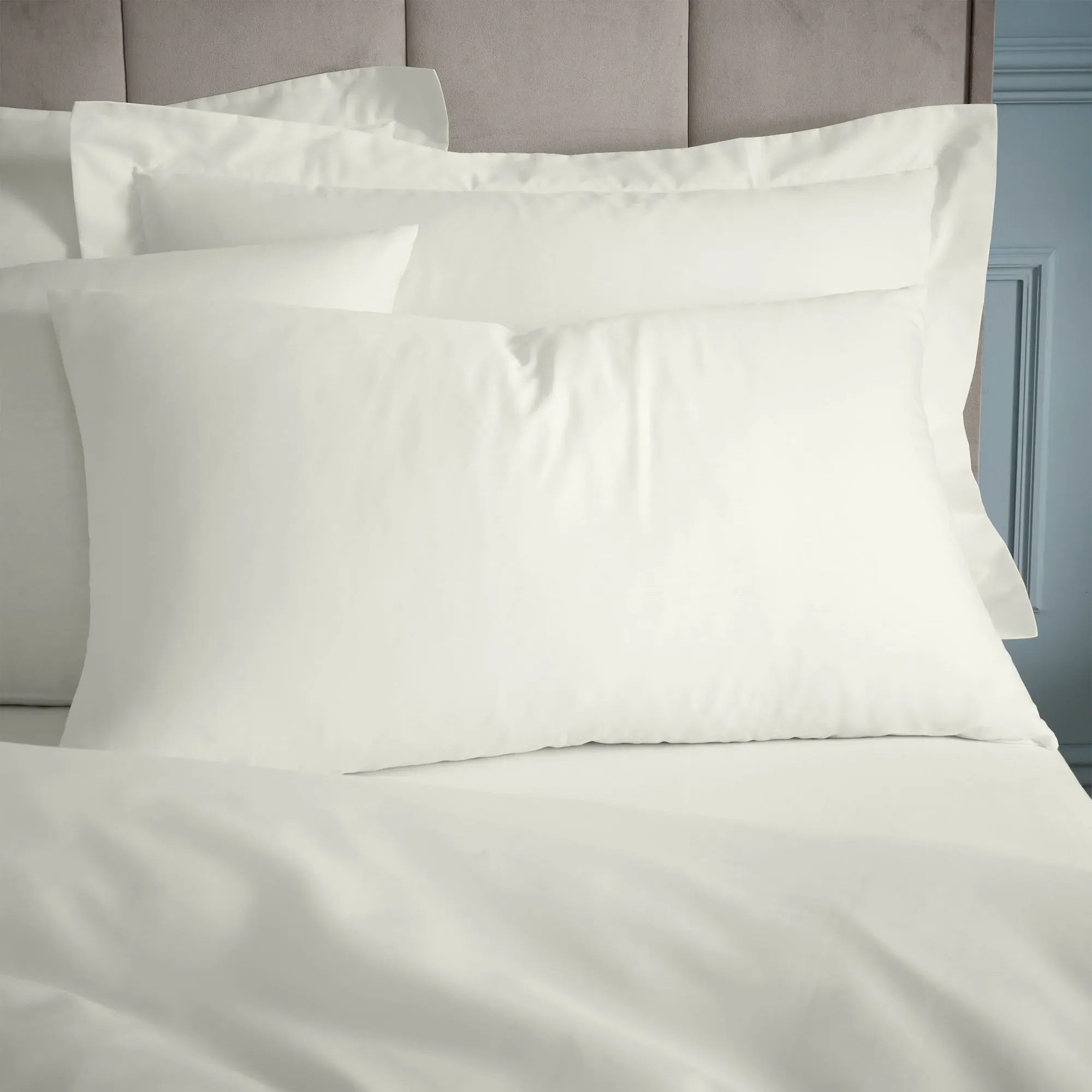 Bianca Housewife Pillowcase Pair - Cream, Egyptian Cotton product