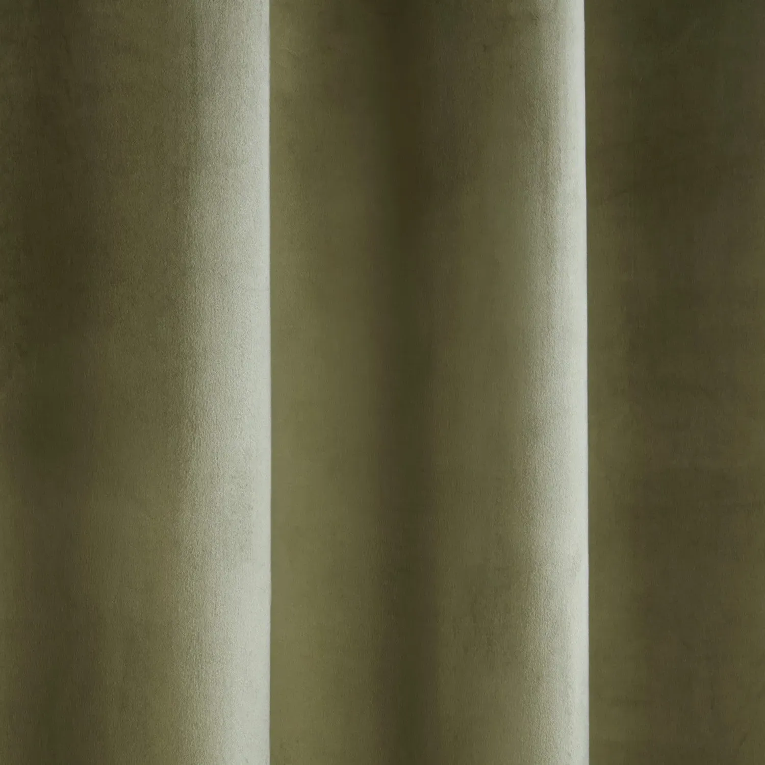 Blackout Eyelet Curtains - Green image