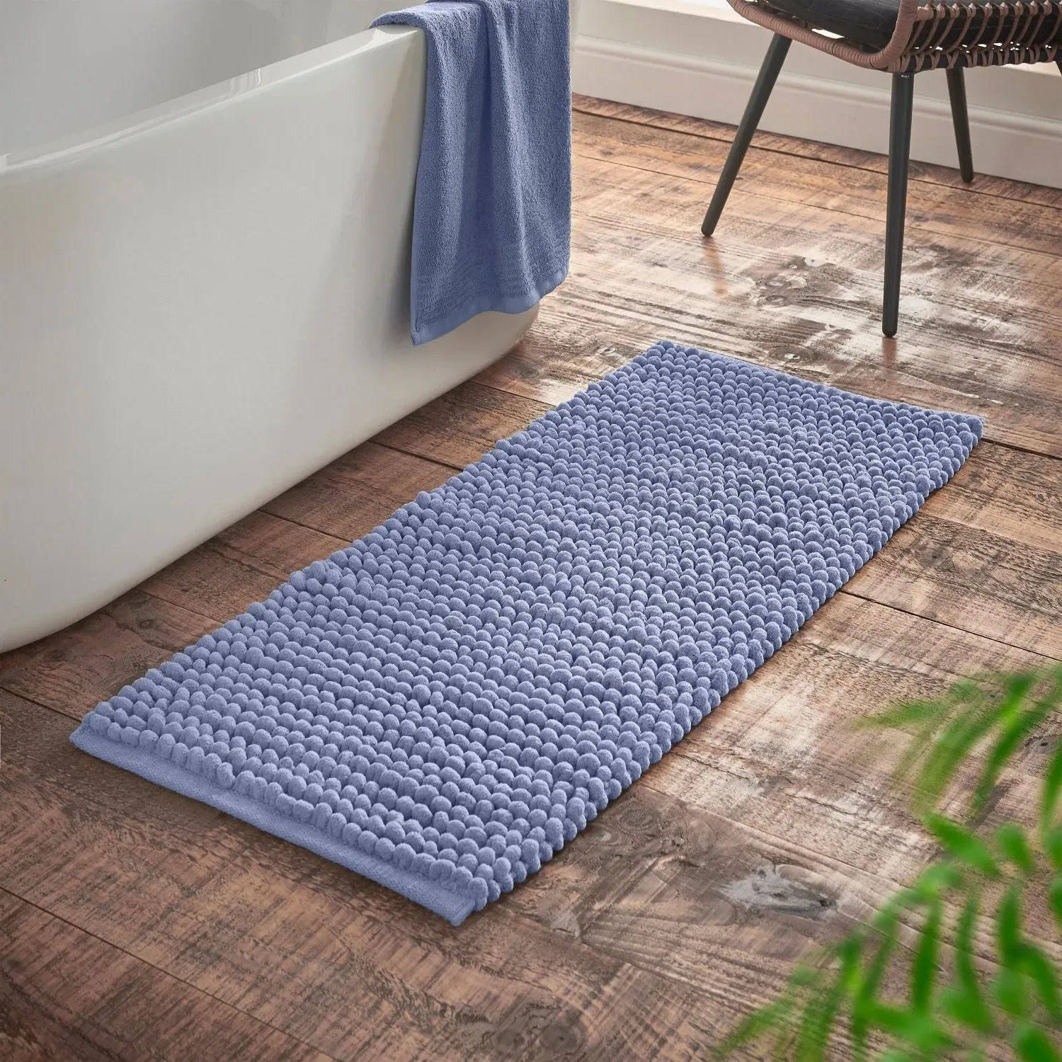 Bobble Bath Runner - Blue
