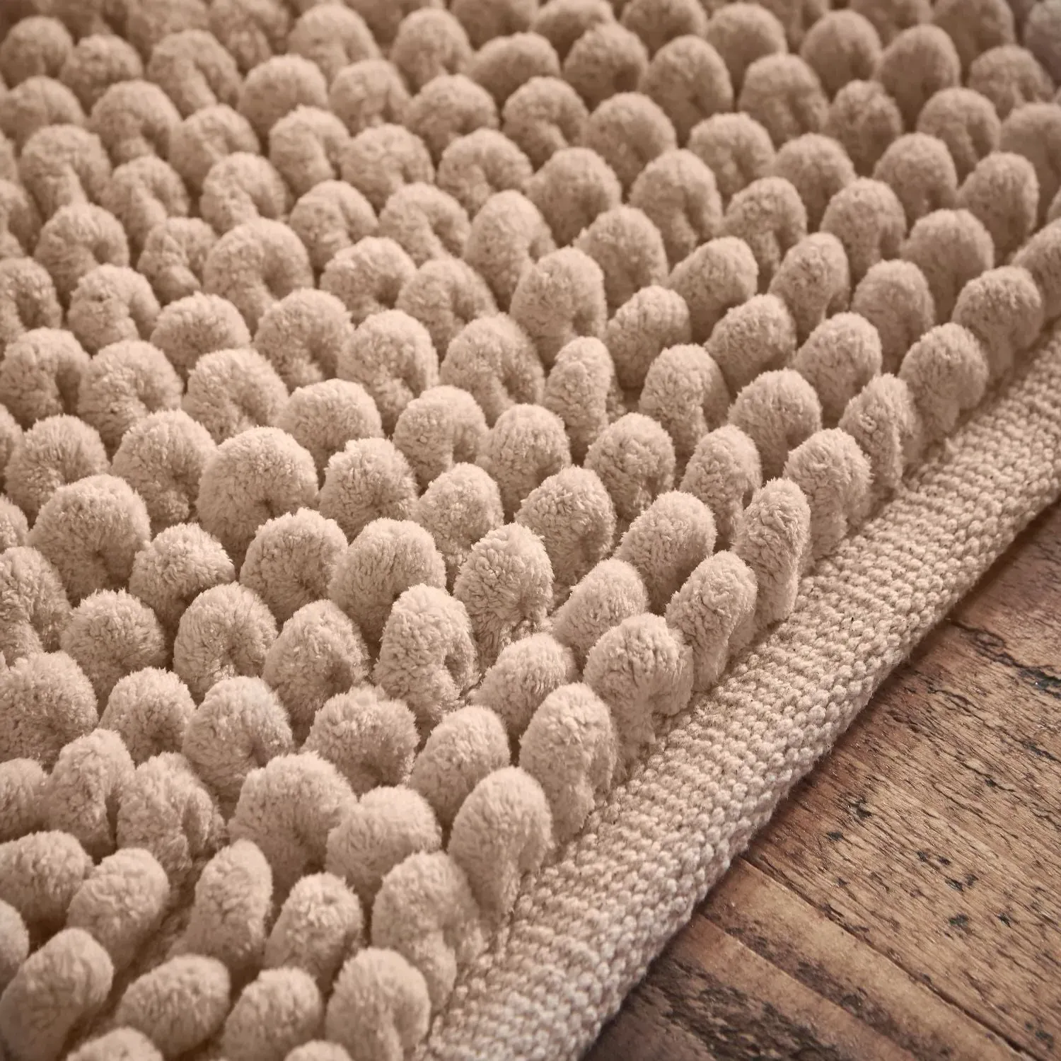 Bobble Bath Runner - Natural