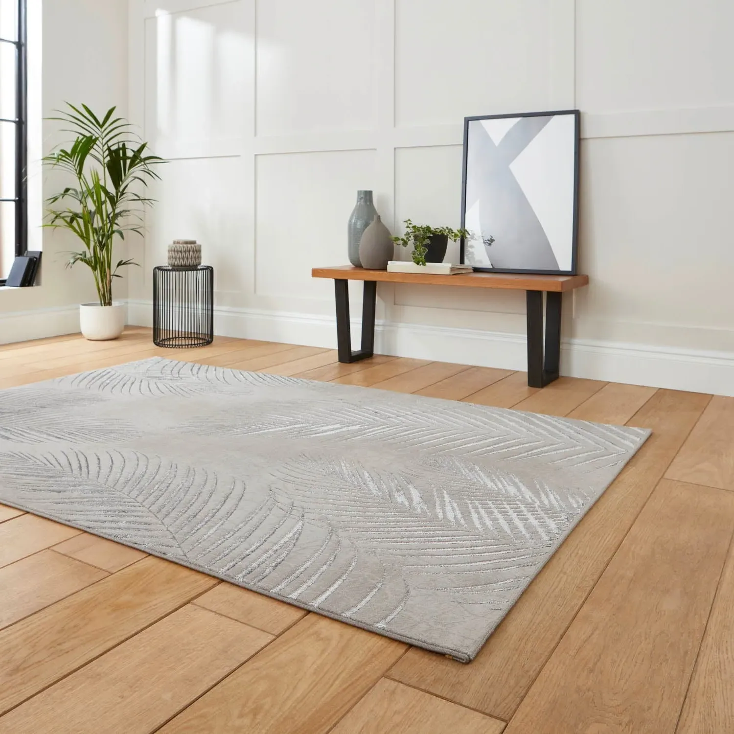 Botanical Leaf Rug with Metallic Effects - Grey