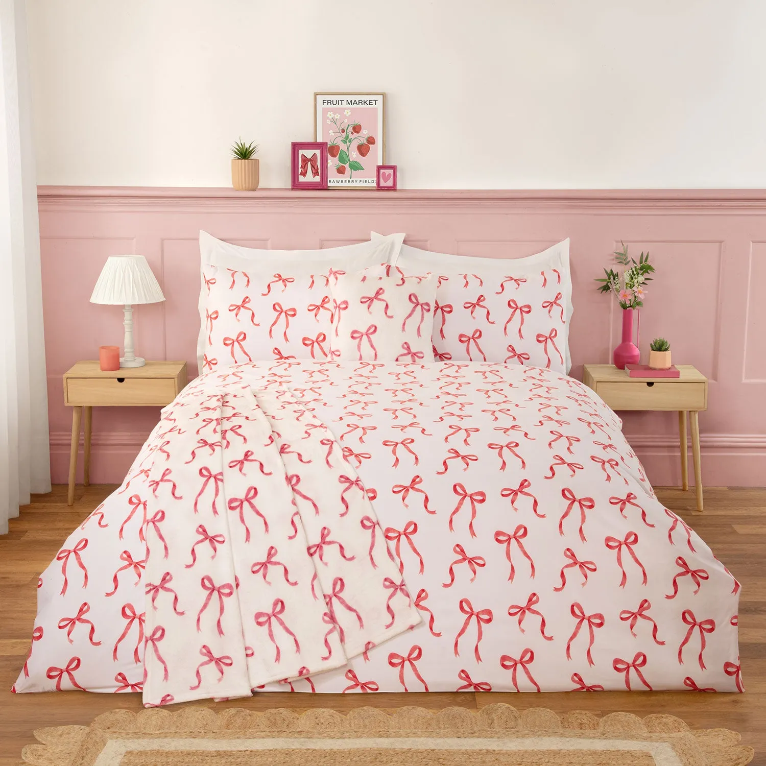 Bows Single Bedding, Cushion & Throw Bundle - Pink product