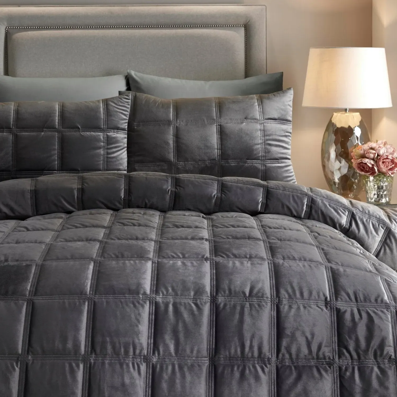 Double Duvet Set Square Pattern - Grey, Velvet alternate view