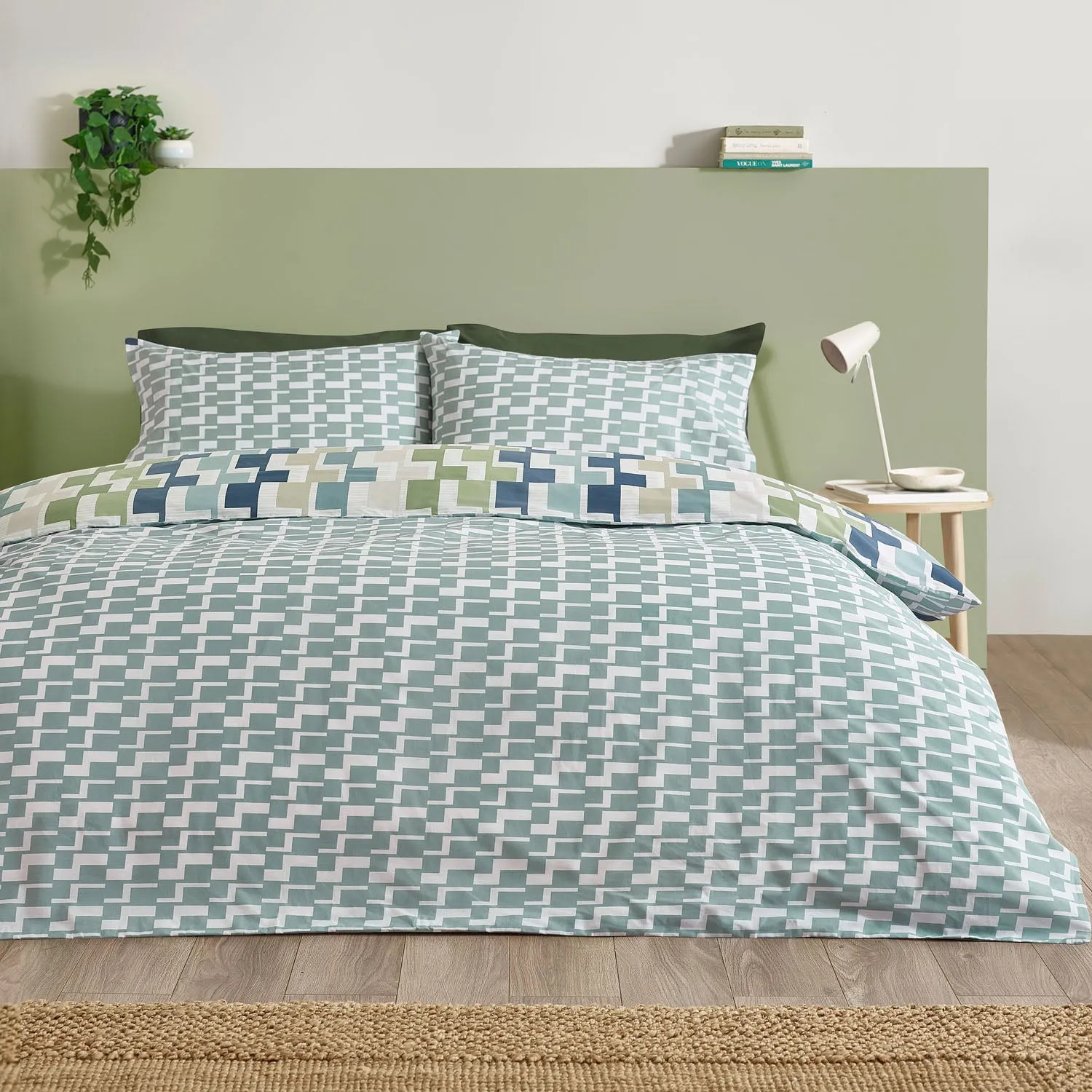 Catherine Lansfield Bryson Geo Single Duvet Set - Blue alternate view