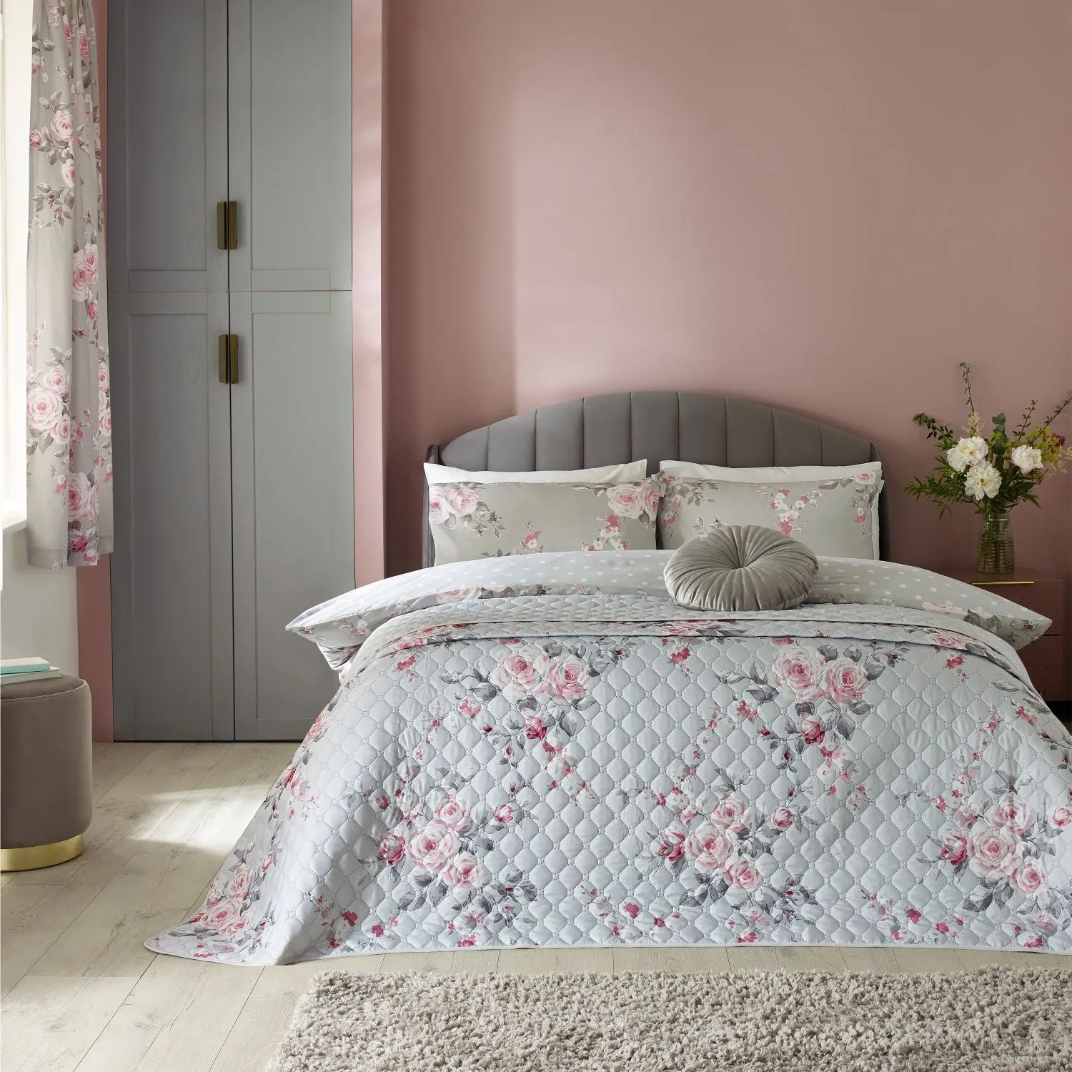 Quilted Bedspread Reversible - Grey, Cotton product