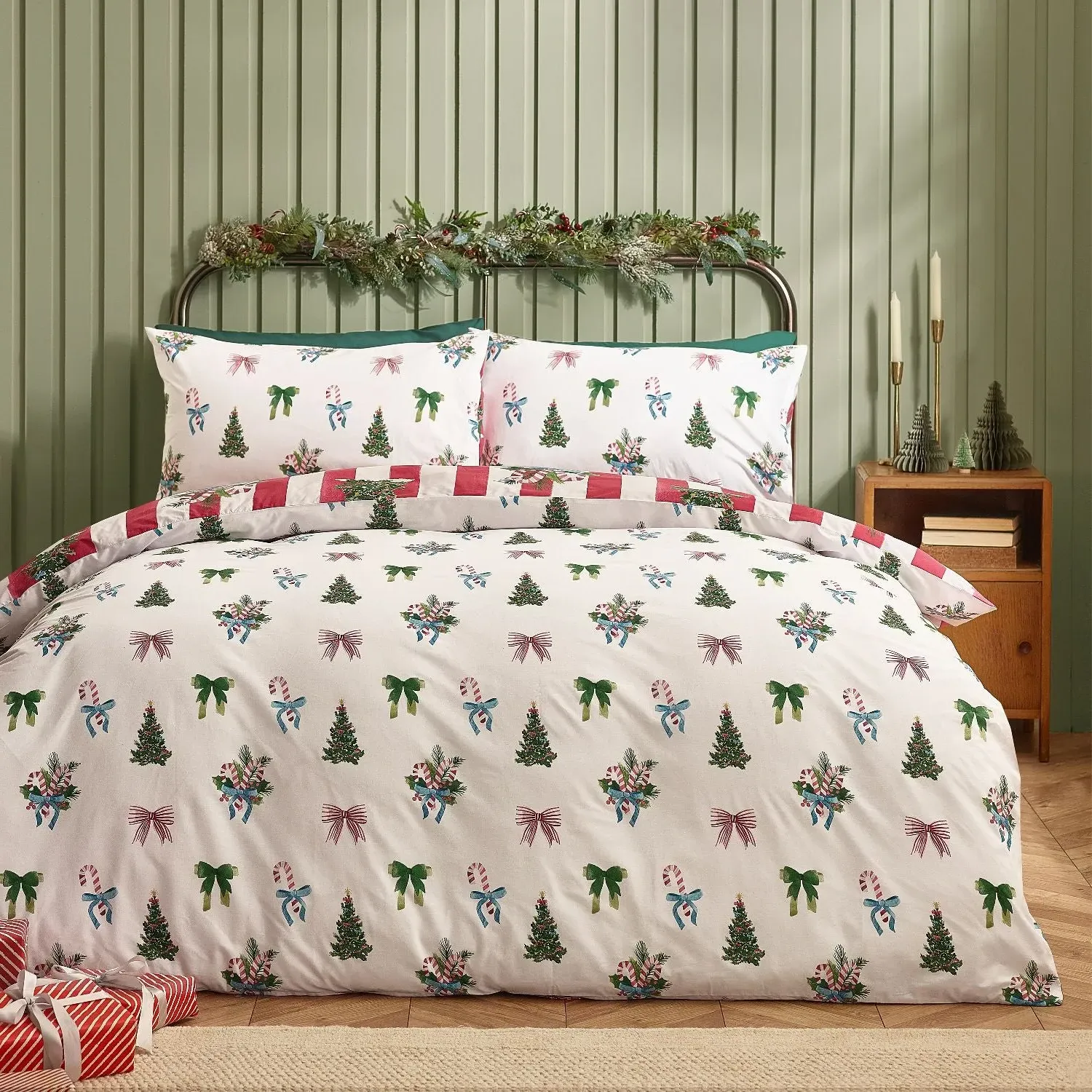 Catherine Lansfield Christmas Stripe Super King Duvet Set - Red by Julian Charles, image 2