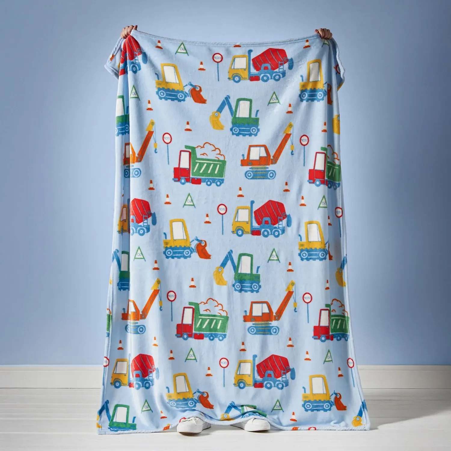 Catherine Lansfield Digger Dreams Fleece Blanket Throw - Blue alternate view