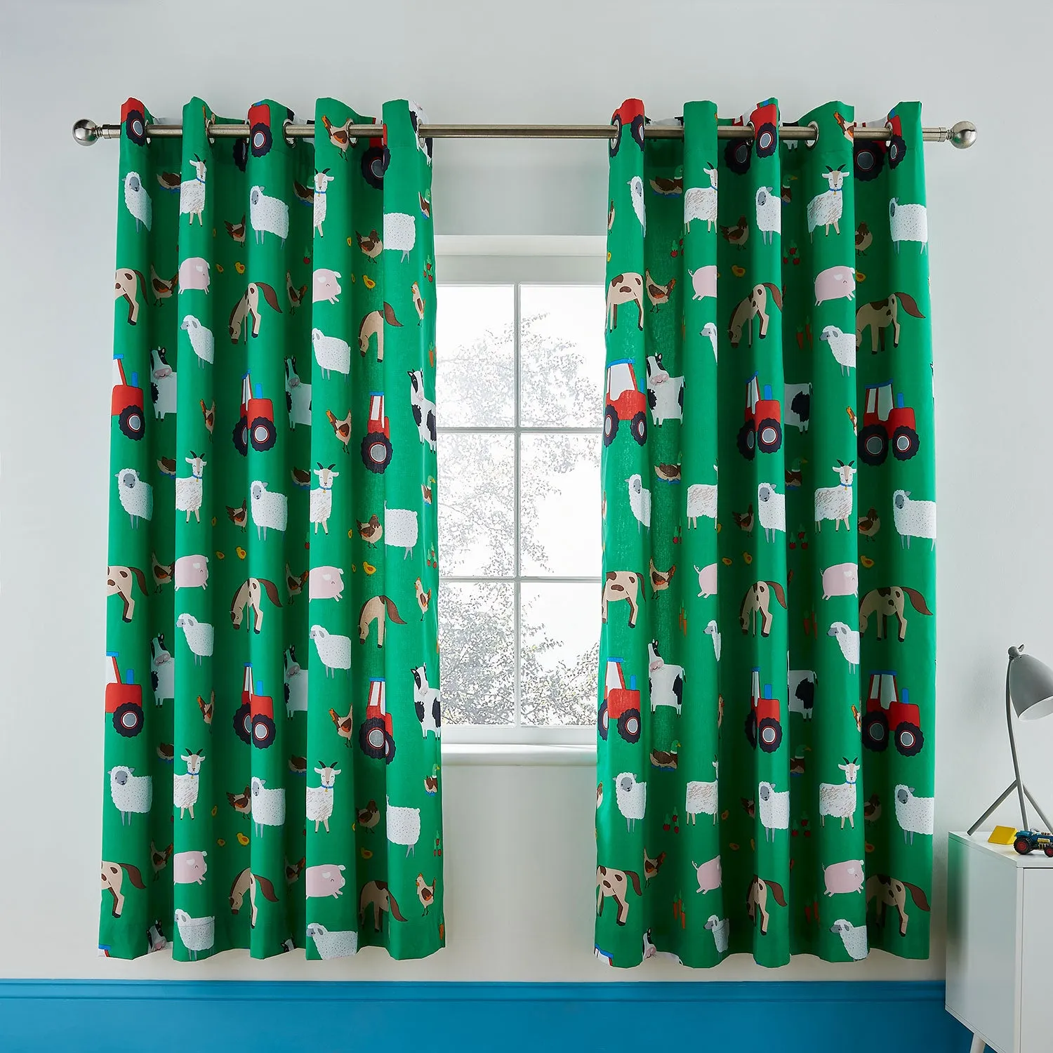 Catherine Lansfield Farmyard Animals Eyelet Curtains - Green product