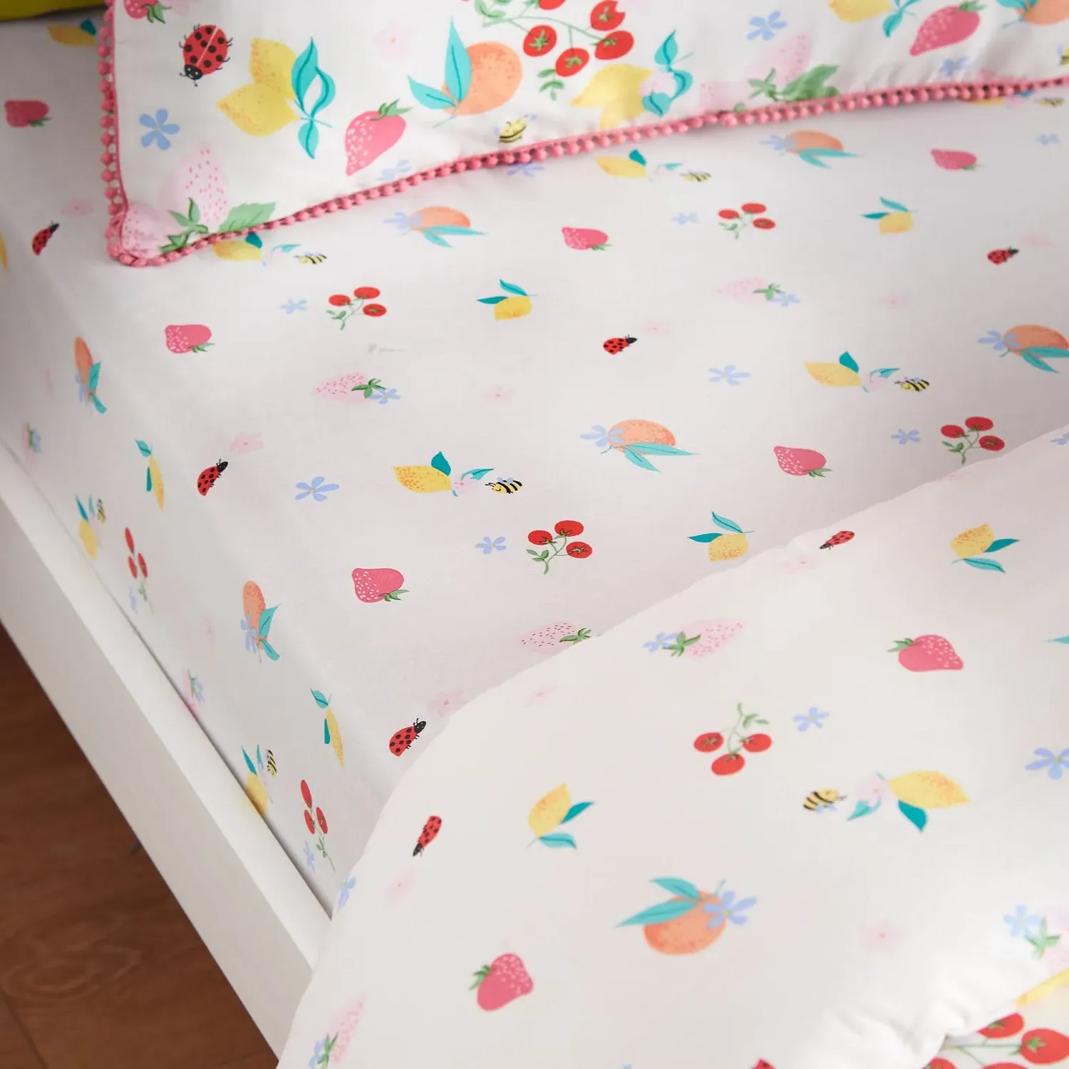 Catherine Lansfield Fruity Friends Single Fitted Sheet - Multi product