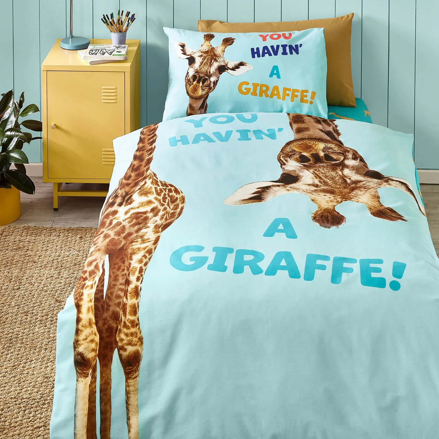 Catherine Lansfield Havin A Giraffe King Size Reversible Duvet Set - Blue product