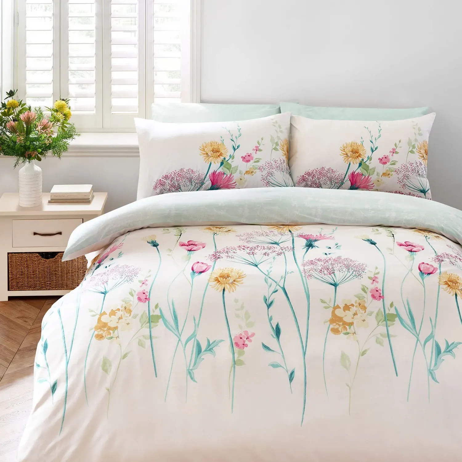Catherine Lansfield Meadowsweet Single Duvet Set - Multi product