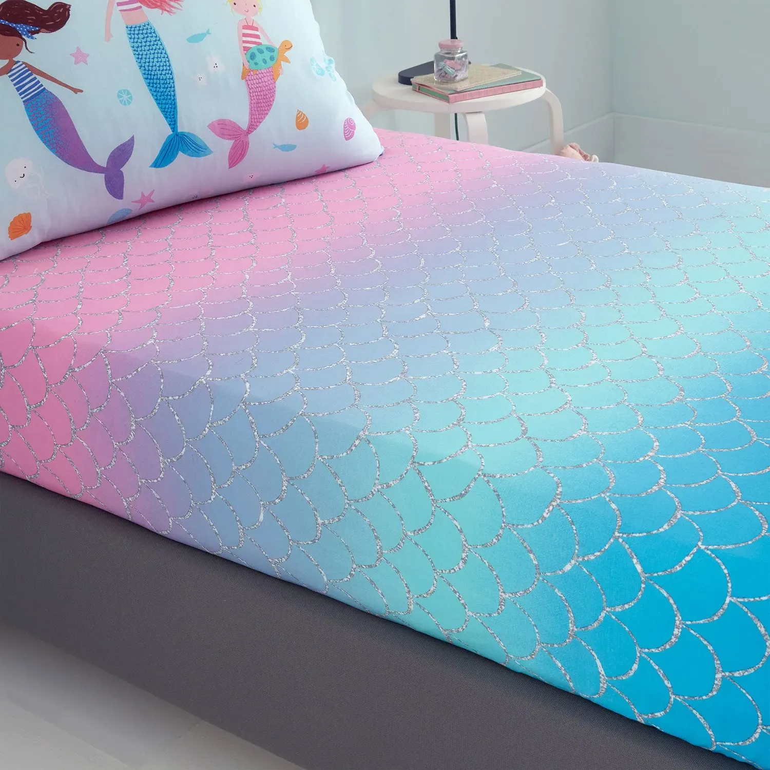Catherine Lansfield Mermaid Ombre Single Fitted Sheet - Multi product
