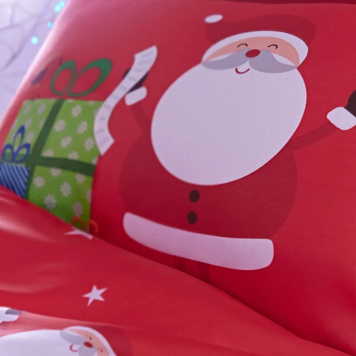 Catherine Lansfield Santa's Christmas Presents Junior Duvet Set - Multi by Julian Charles, image 2