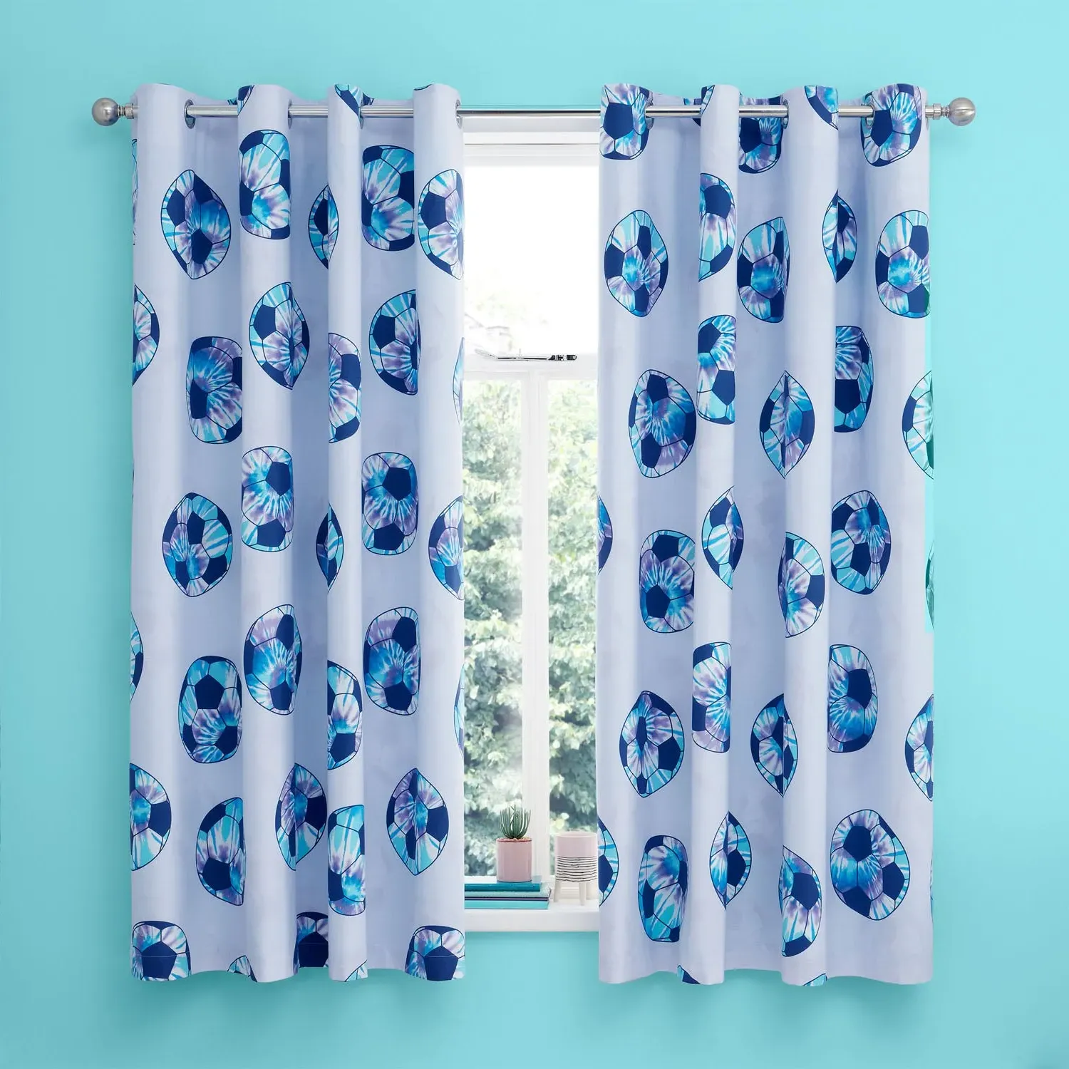 Catherine Lansfield Tie Dye Football Reversible Eyelet Curtains - Purple product