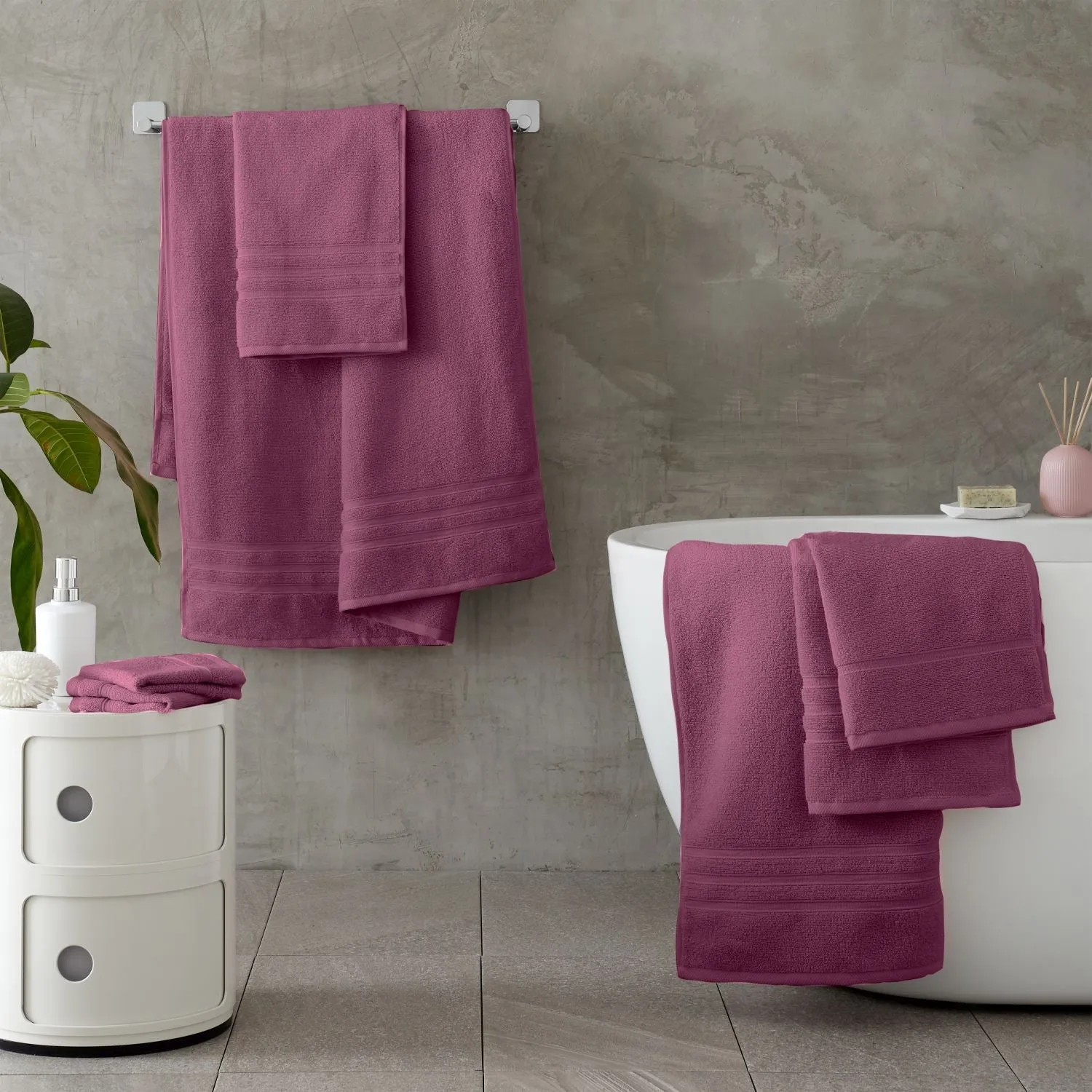 Catherine Lansfield Zero Twist 2PK Face Cloth - Raspberry, Cotton product