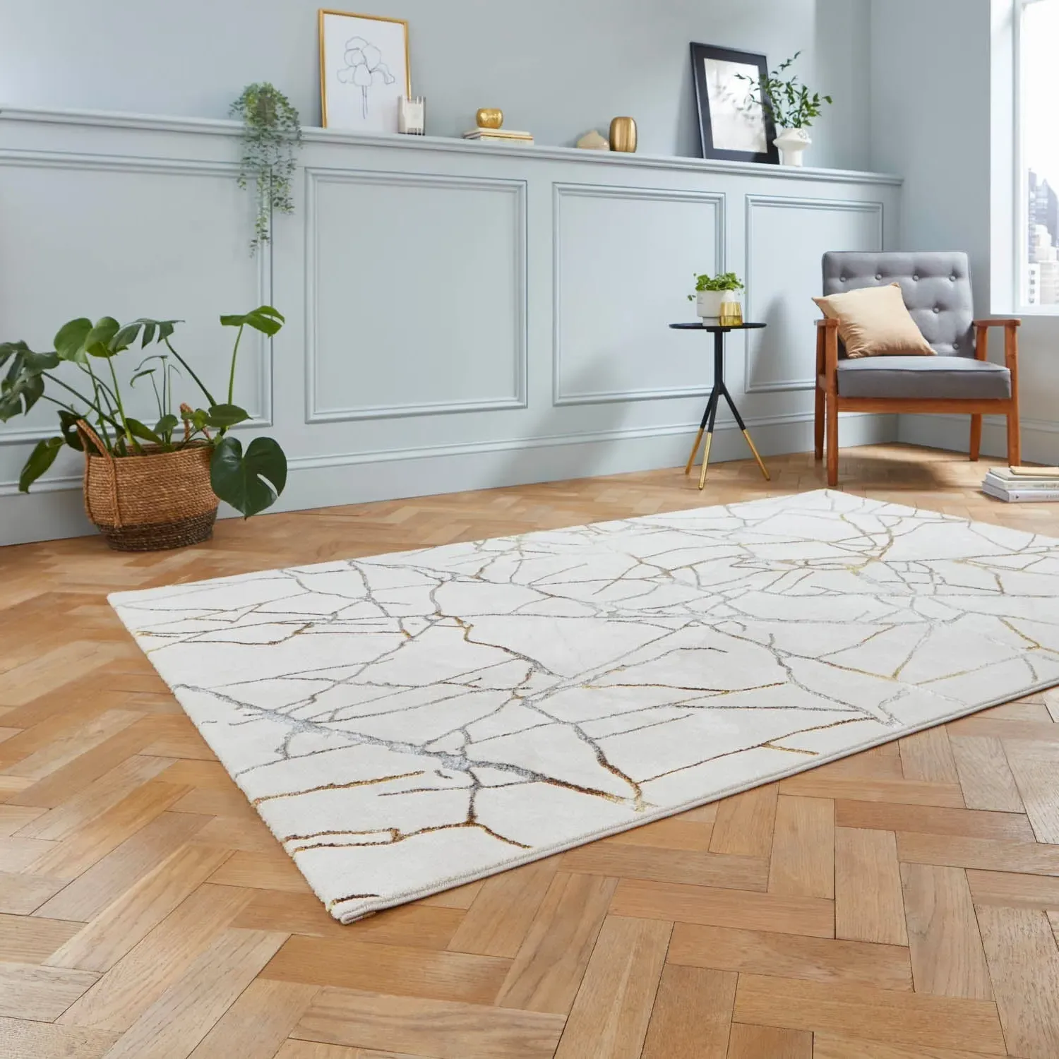 Contemporary Rug with Metallic Effects - Ivory