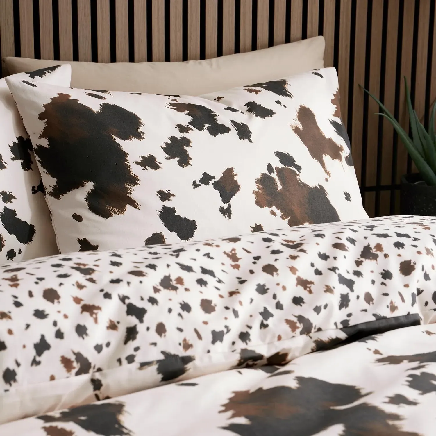 Cow Print Single Reversible Duvet Set - Brown, Polycotton alternate view