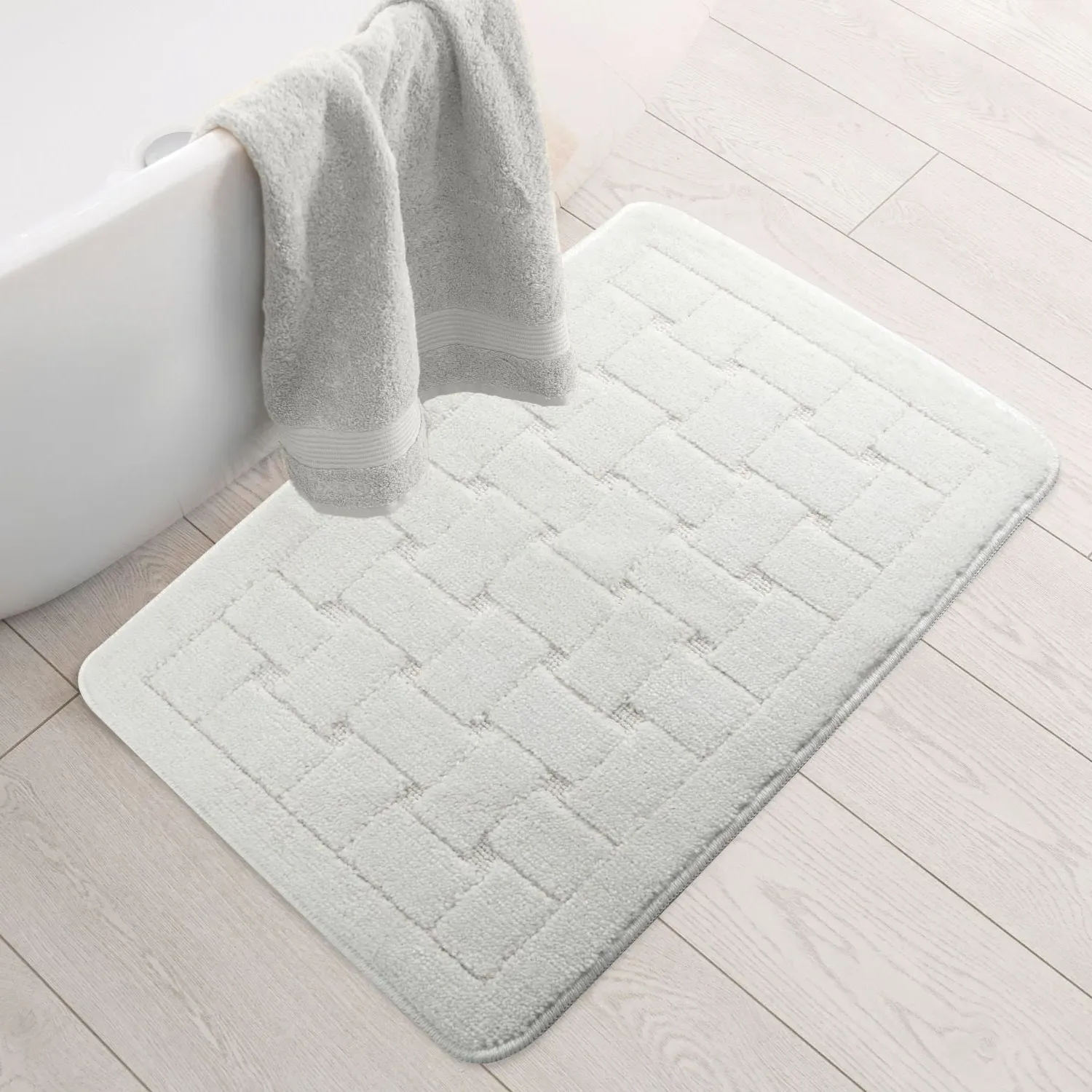 Crosshatch Bath Mat Non-Slip - White, Polycotton
