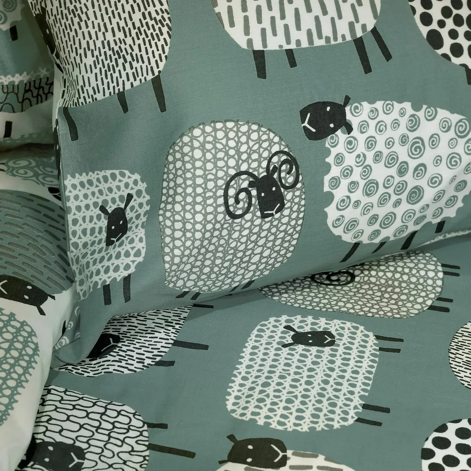 Dotty Sheep Single Duvet Set - Blue by Julian Charles, image 2