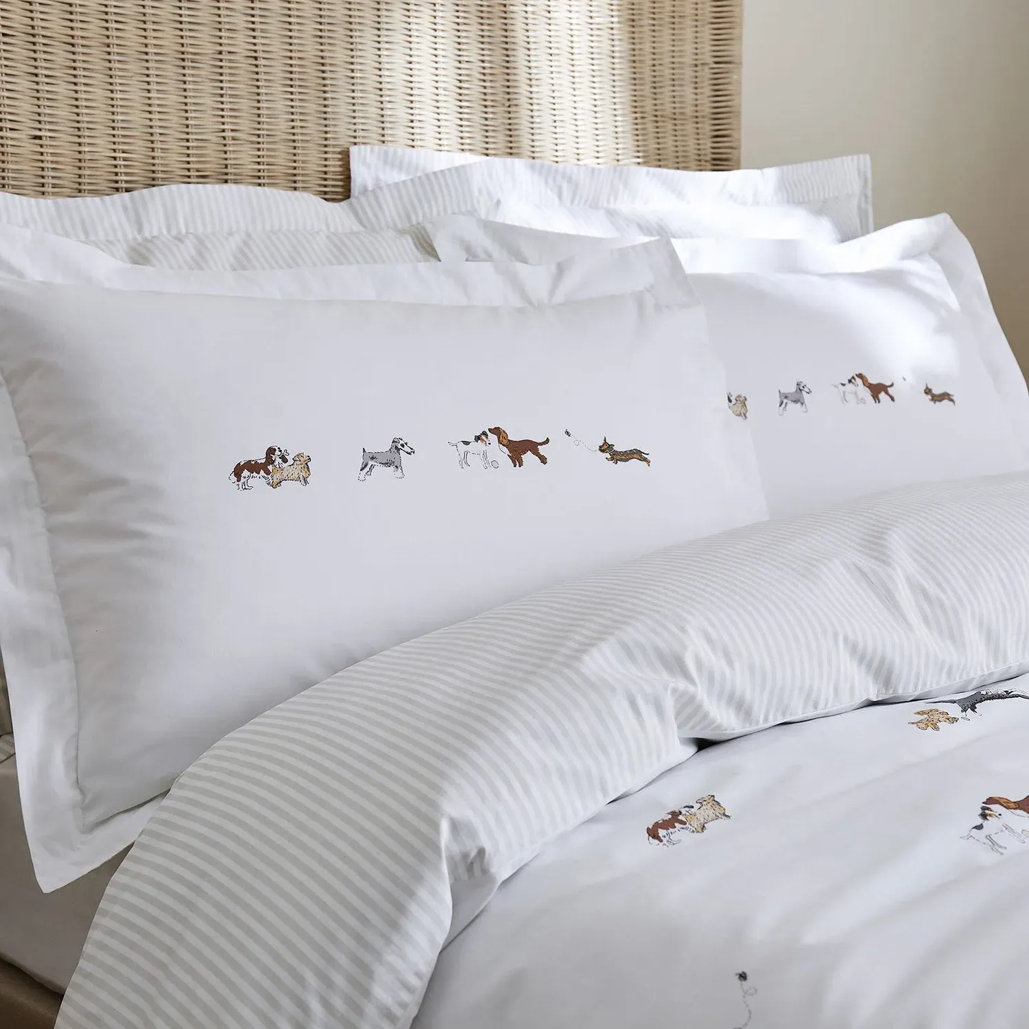 Double Duvet Set with Dog Print - White, Cotton image