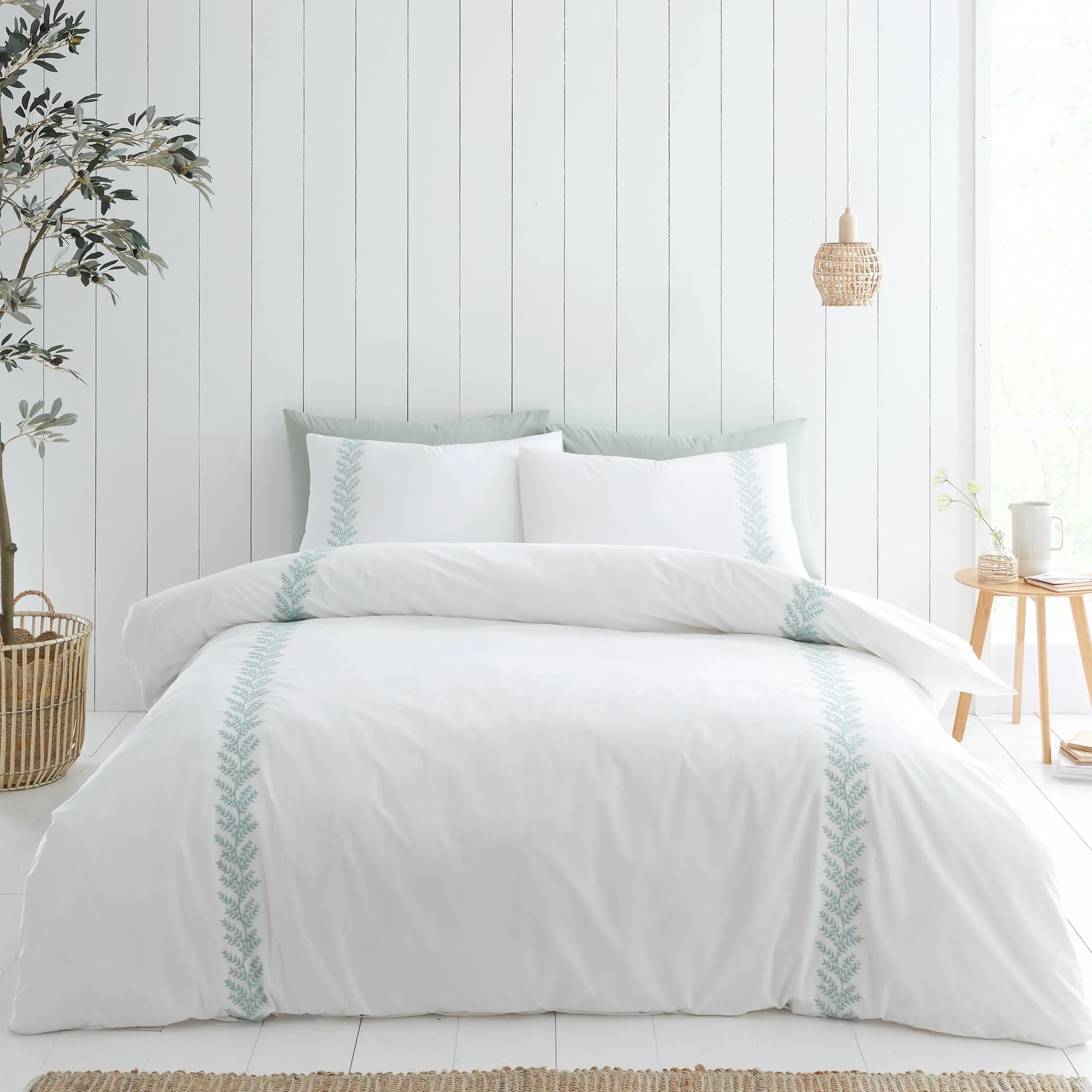 Double Duvet Set with Embroidery - White, Cotton