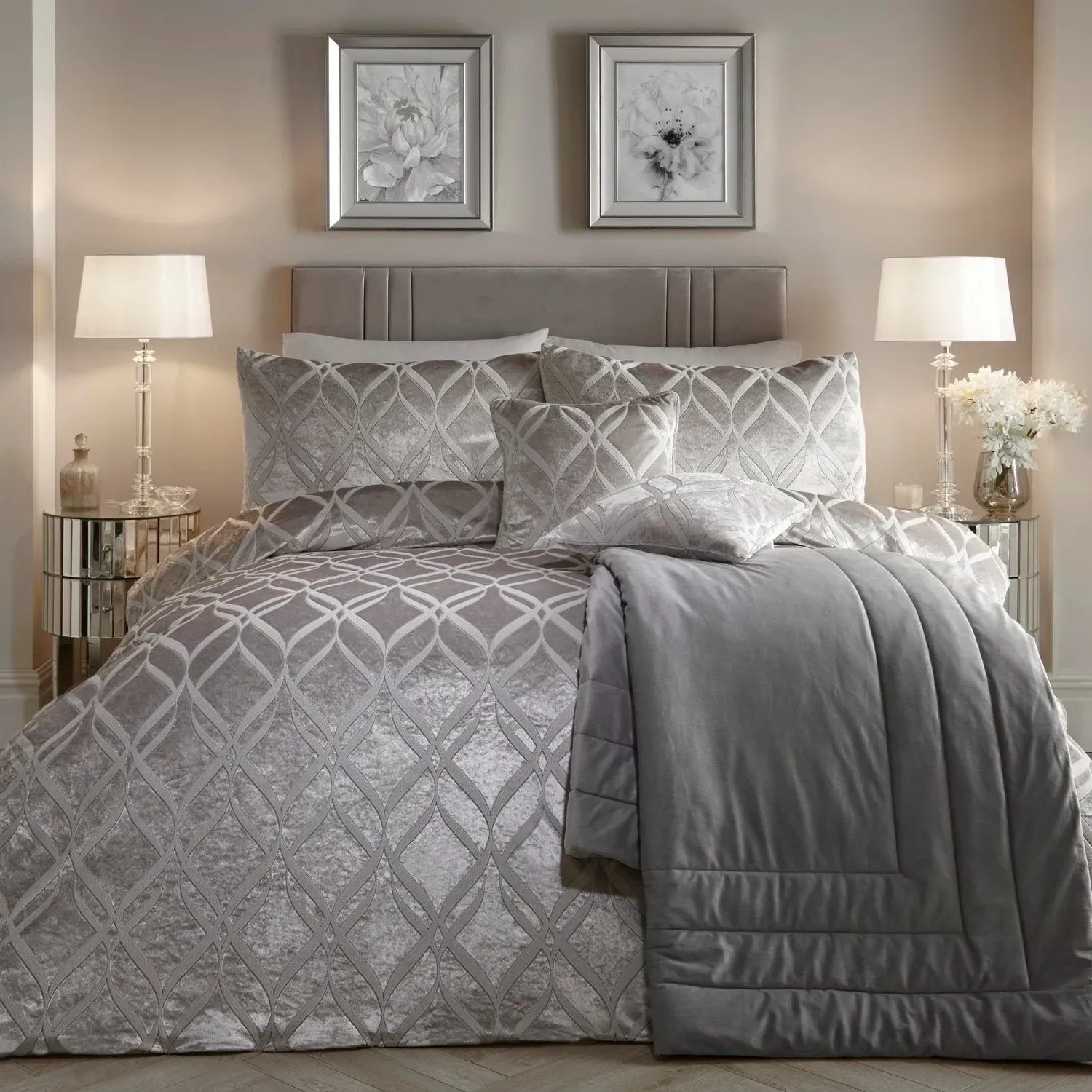 Double Duvet Set with Ogee Pattern - Grey, Velvet