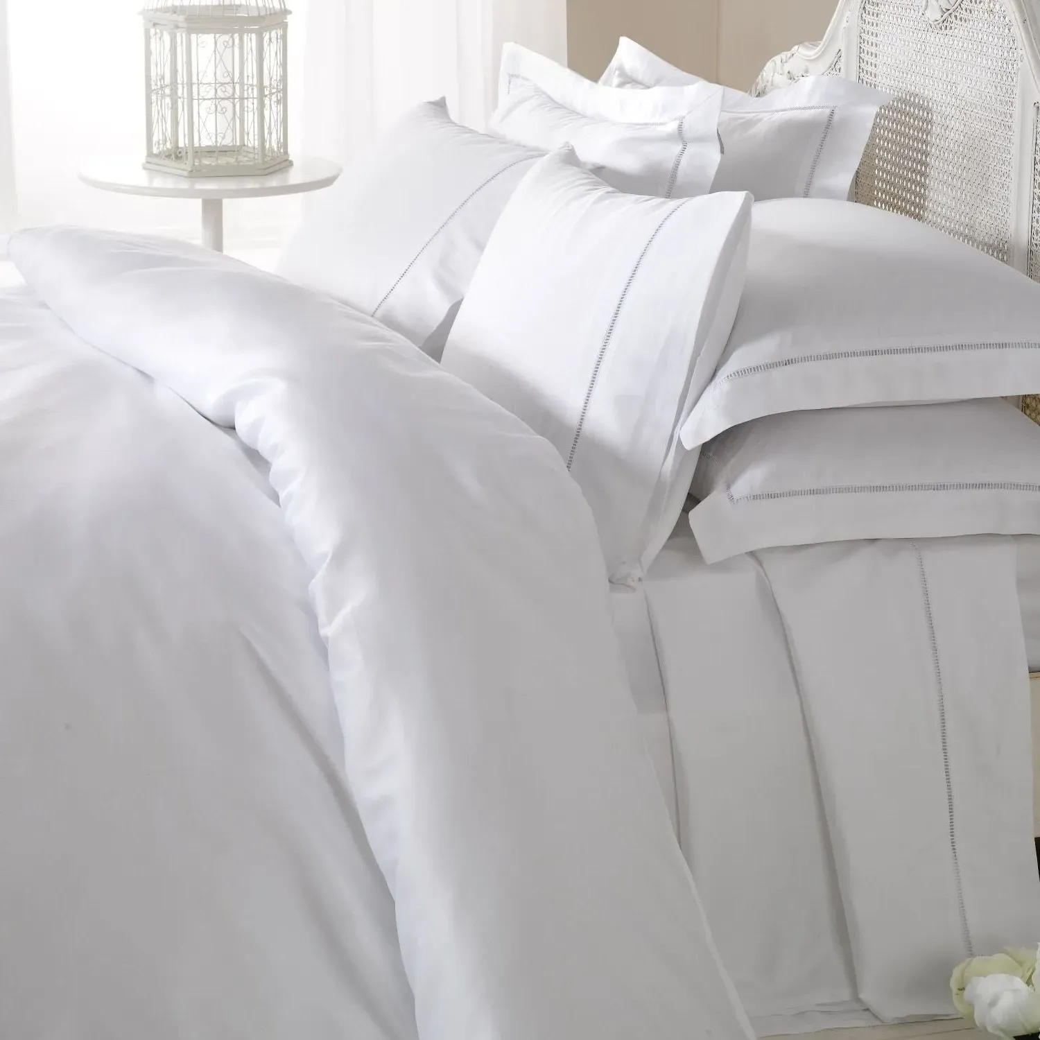 Double Flat Sheet with Lace Detail - White, Cotton image