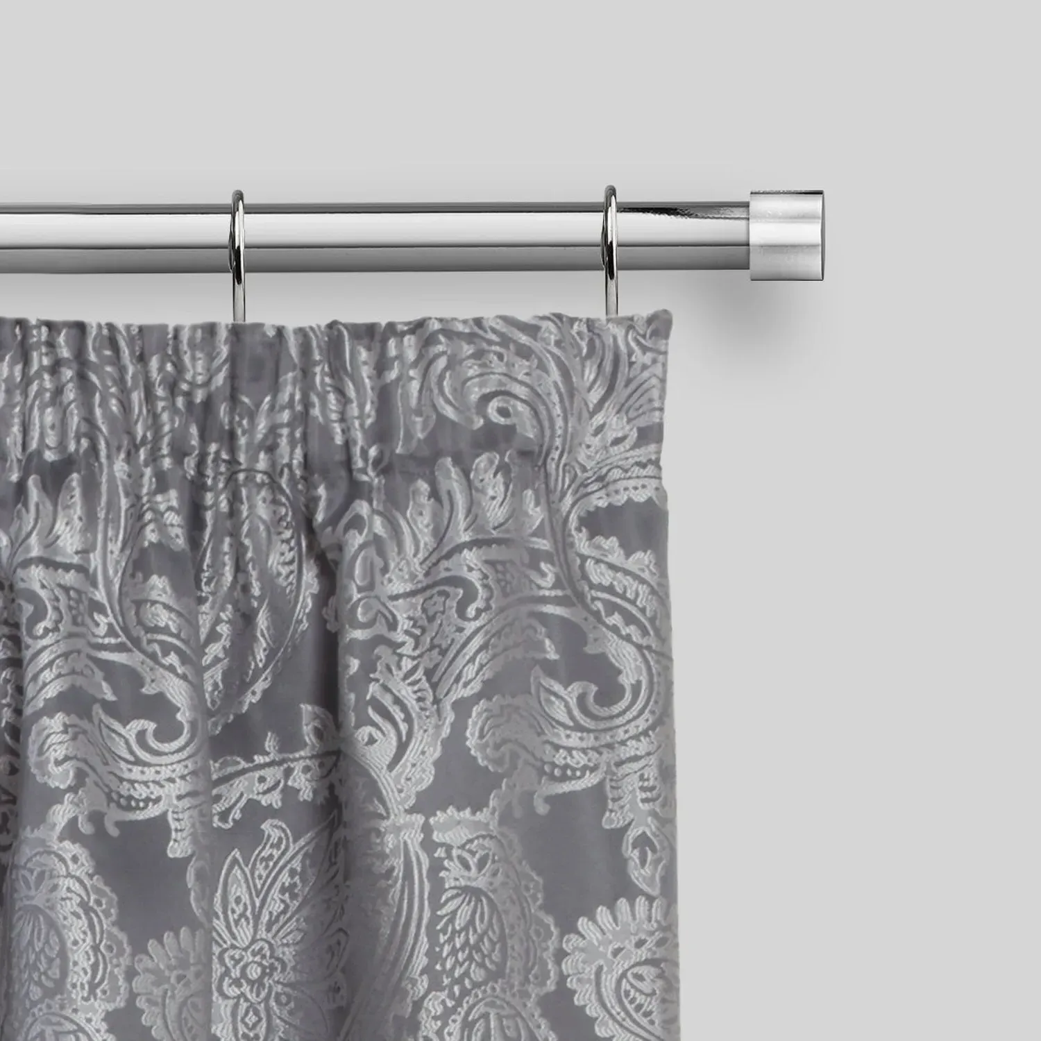 Extendable Curtain Pole Full Stop Finials - Chrome