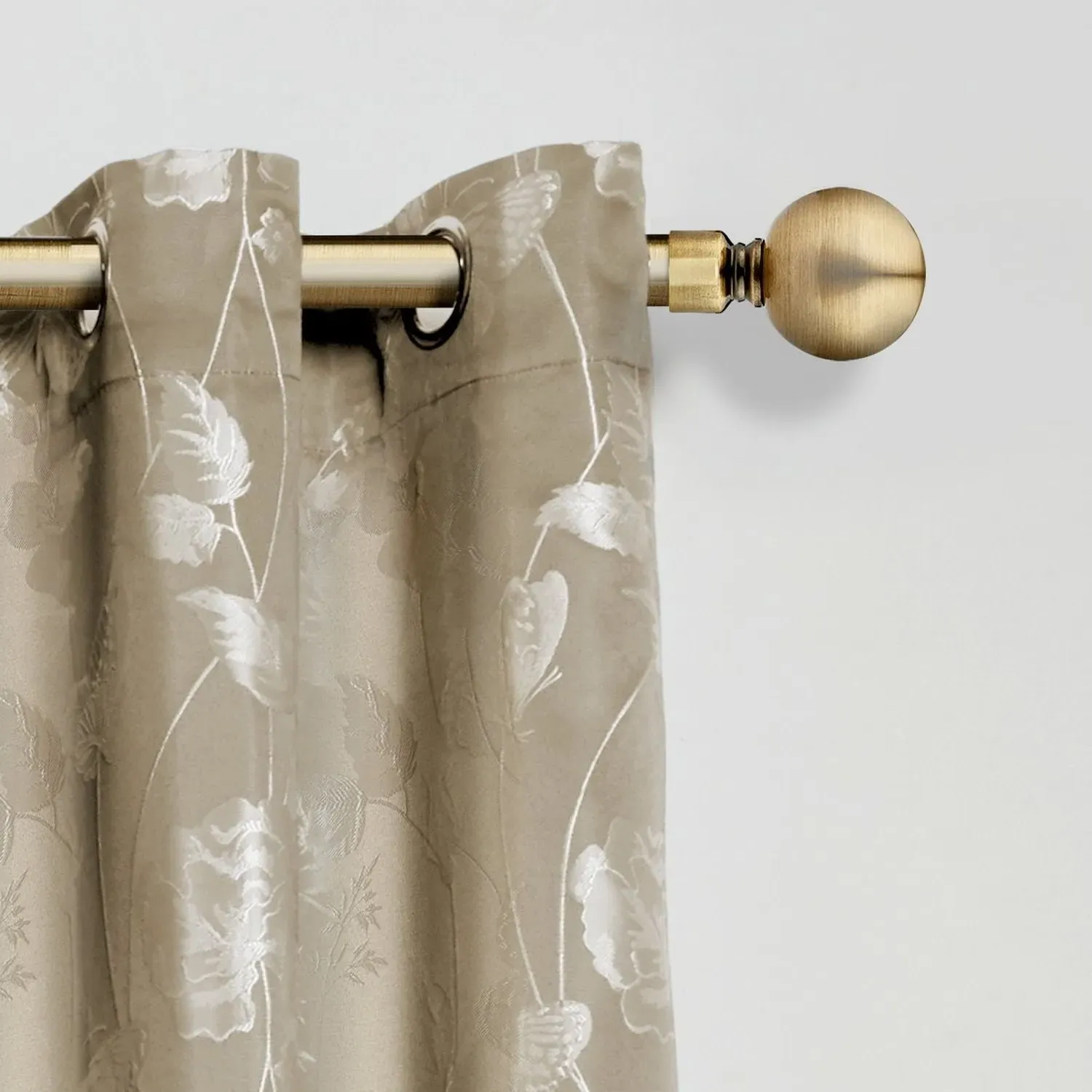 Extendable Curtain Pole with Ball Finials - Brass