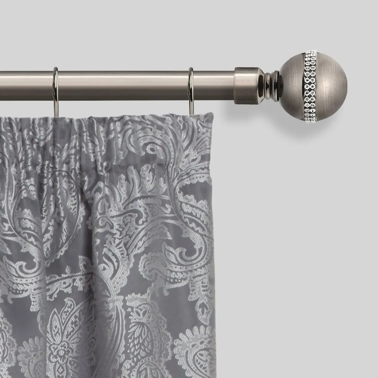 Extendable Curtain Pole with Rings - Black