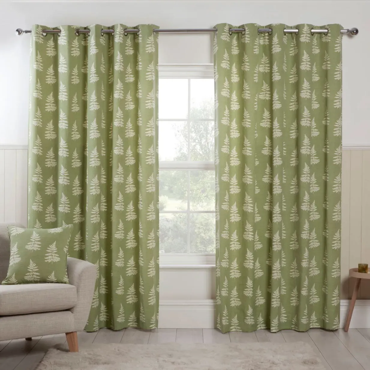 Eyelet Curtain with Fern Print - Green, Polycotton