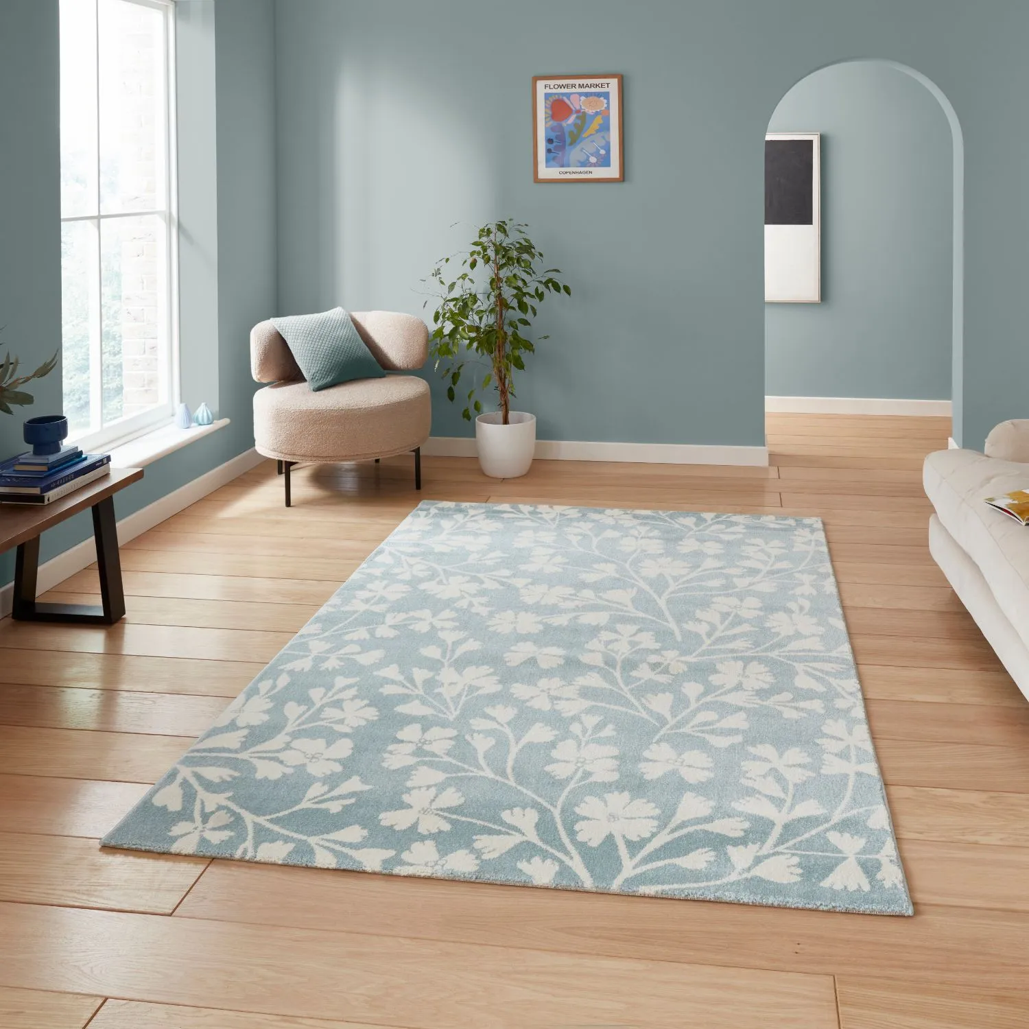 Floral Rug with Hand-Carved Detail - Blue